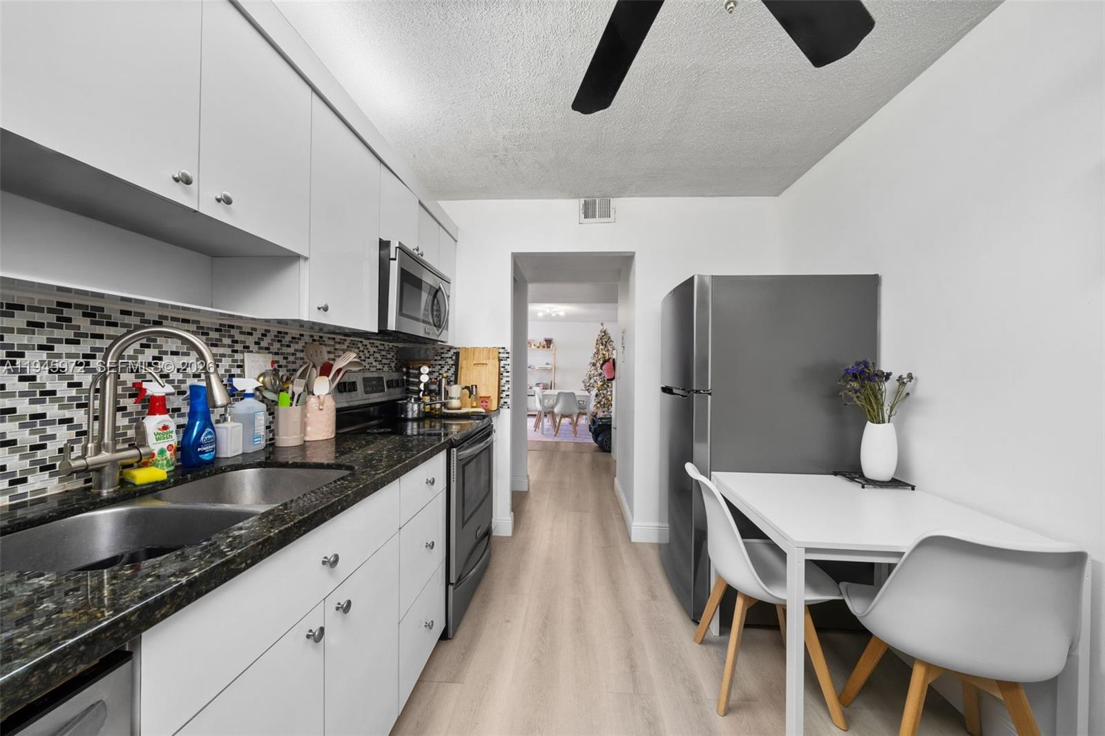 OLYMPUS CONDO PHASE - Residential