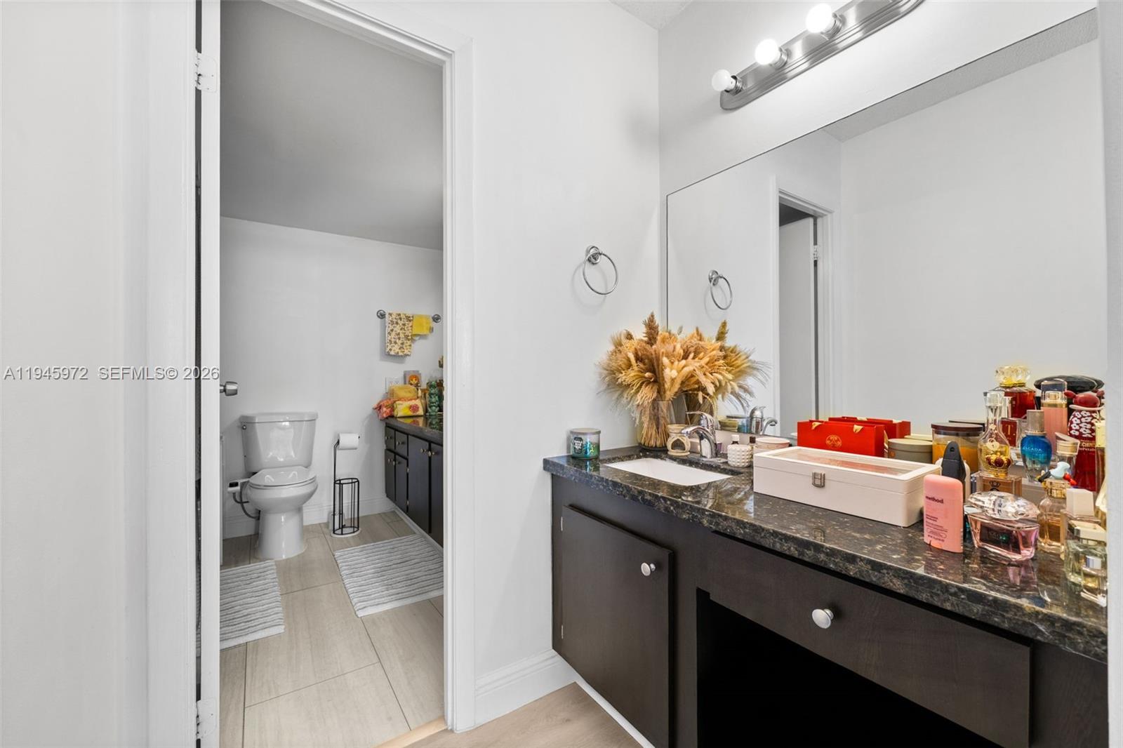 OLYMPUS CONDO PHASE - Residential