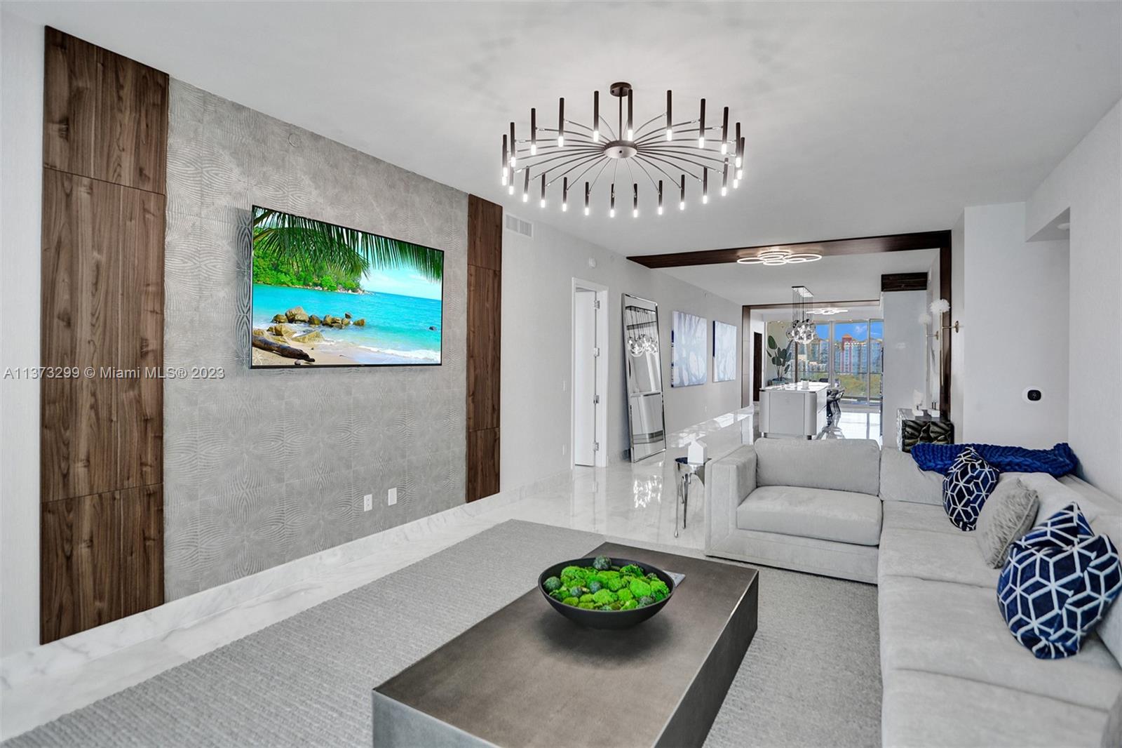 JADE SIGNATURE CONDO - Residential