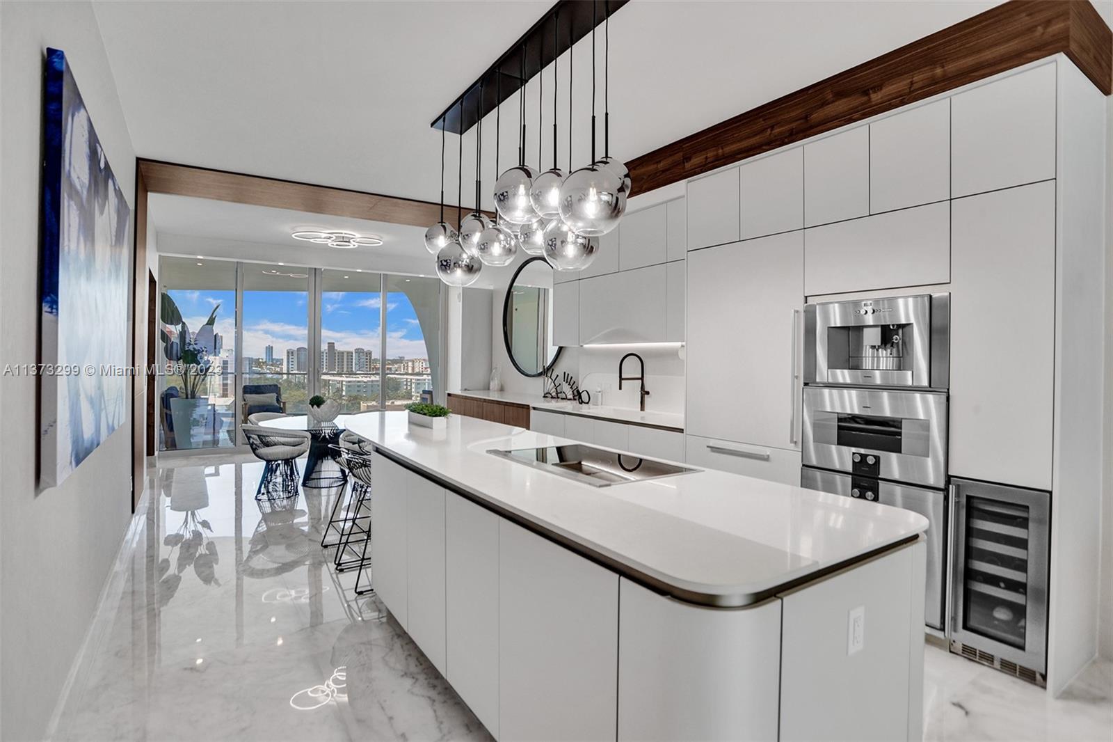 JADE SIGNATURE CONDO - Residential