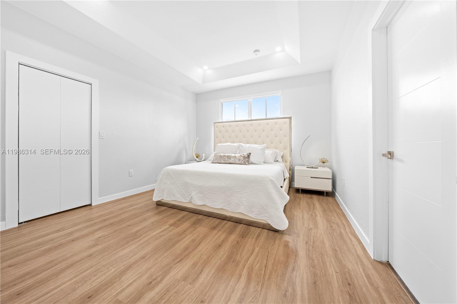 DORAL ISLES NORTH SEC TWO - Residential