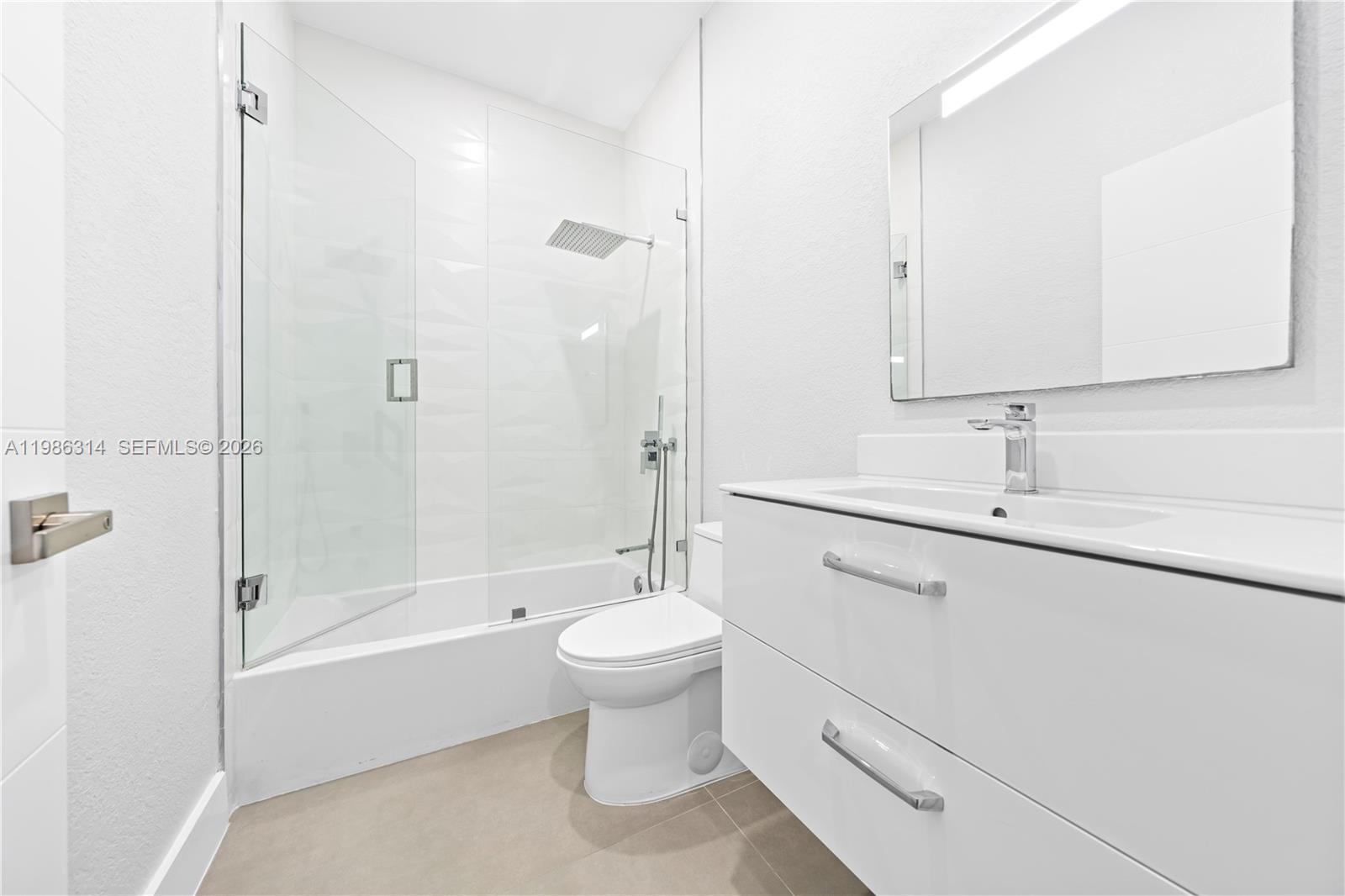 DORAL ISLES NORTH SEC TWO - Residential