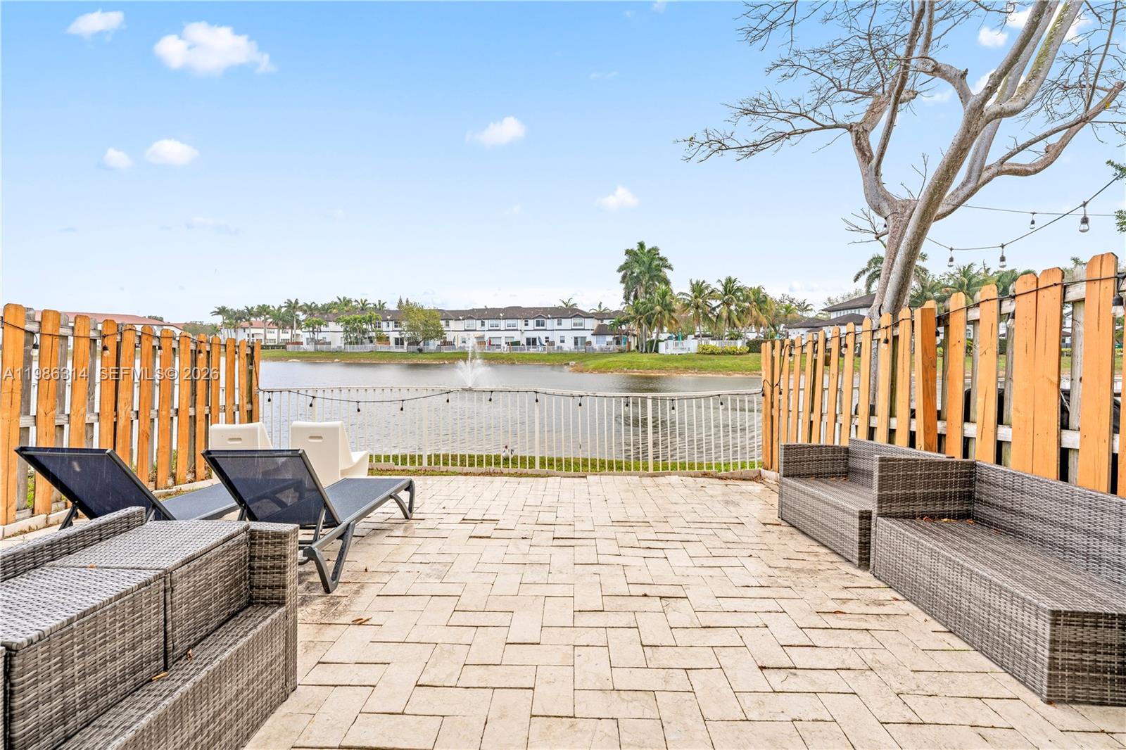 DORAL ISLES NORTH SEC TWO - Residential