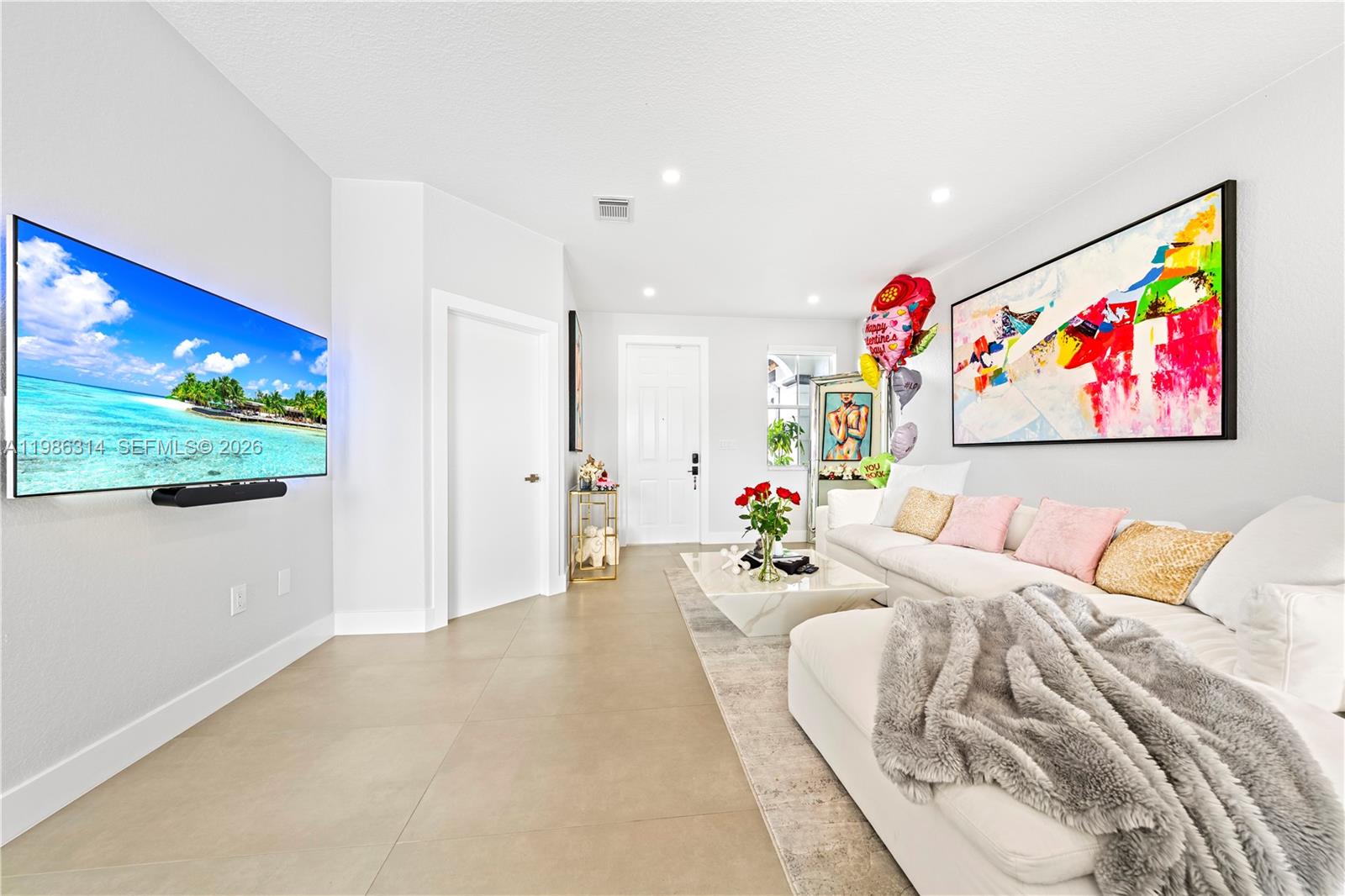 DORAL ISLES NORTH SEC TWO - Residential