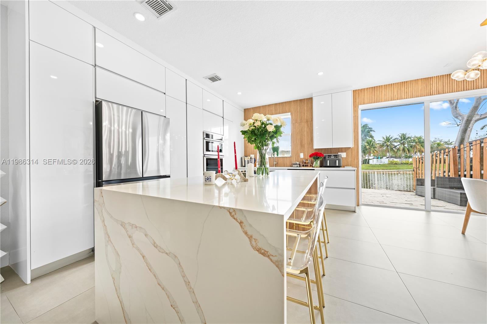 DORAL ISLES NORTH SEC TWO - Residential