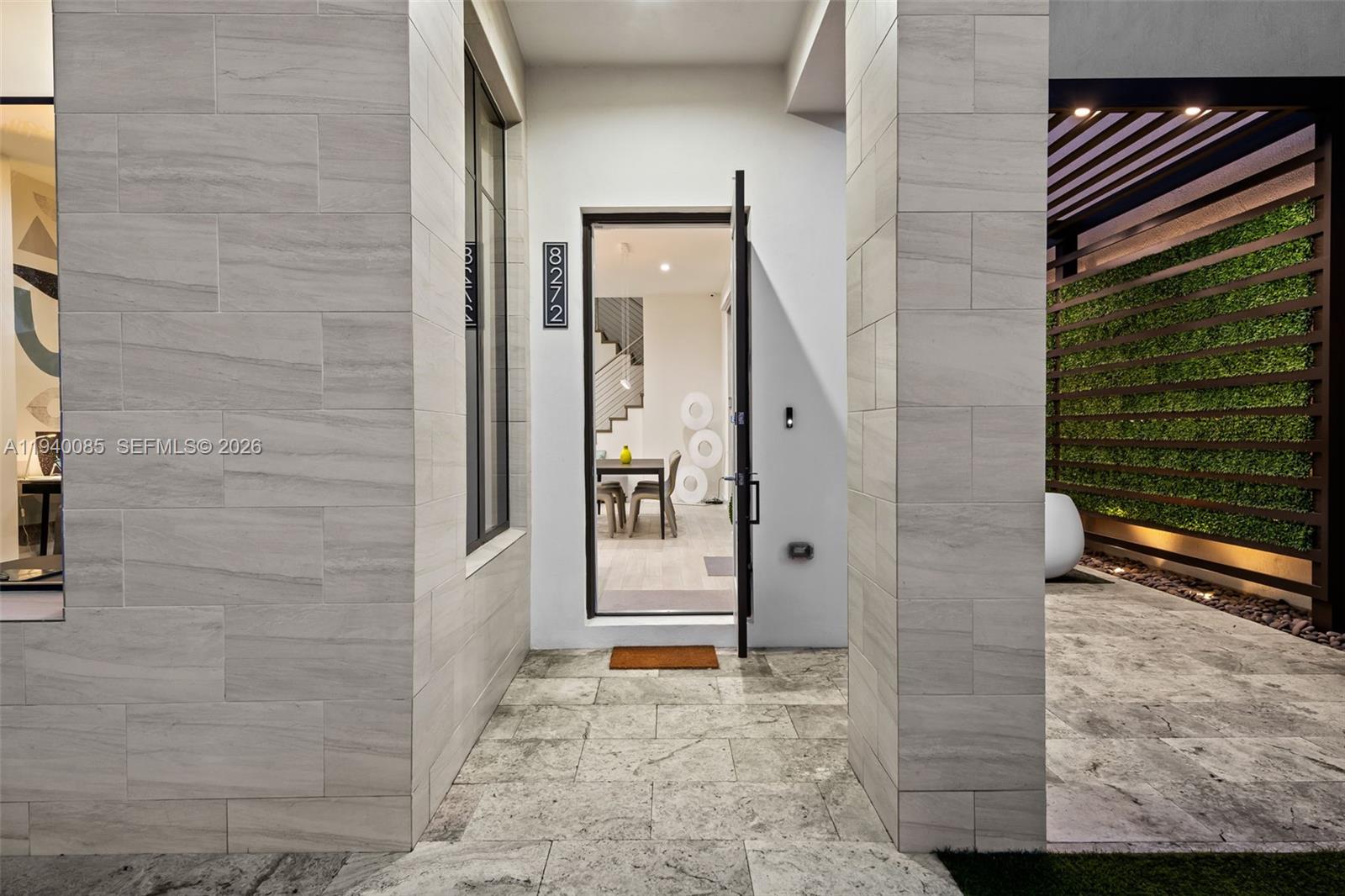 8272 Central Park Blvd