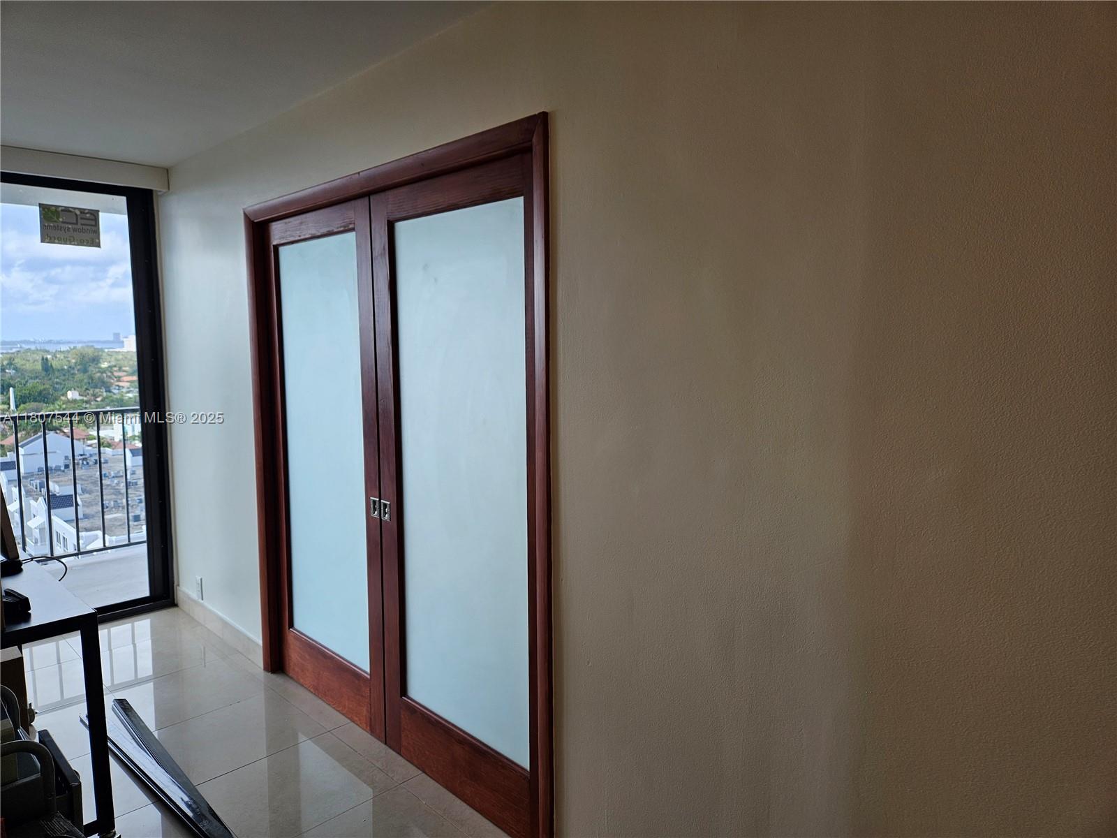 2625 Collins Ave 1408