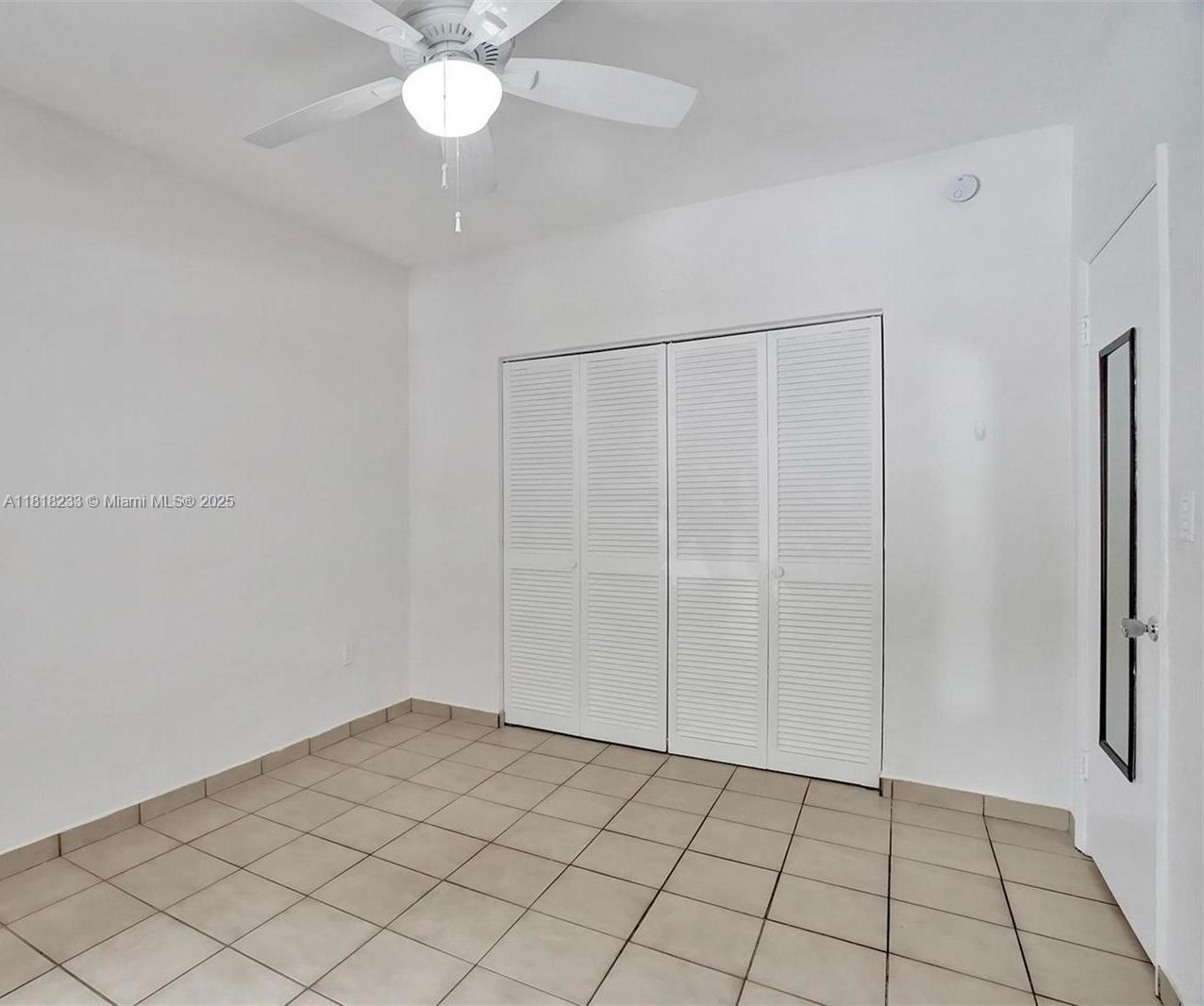 VILLA CAPRI CONDO - Residential