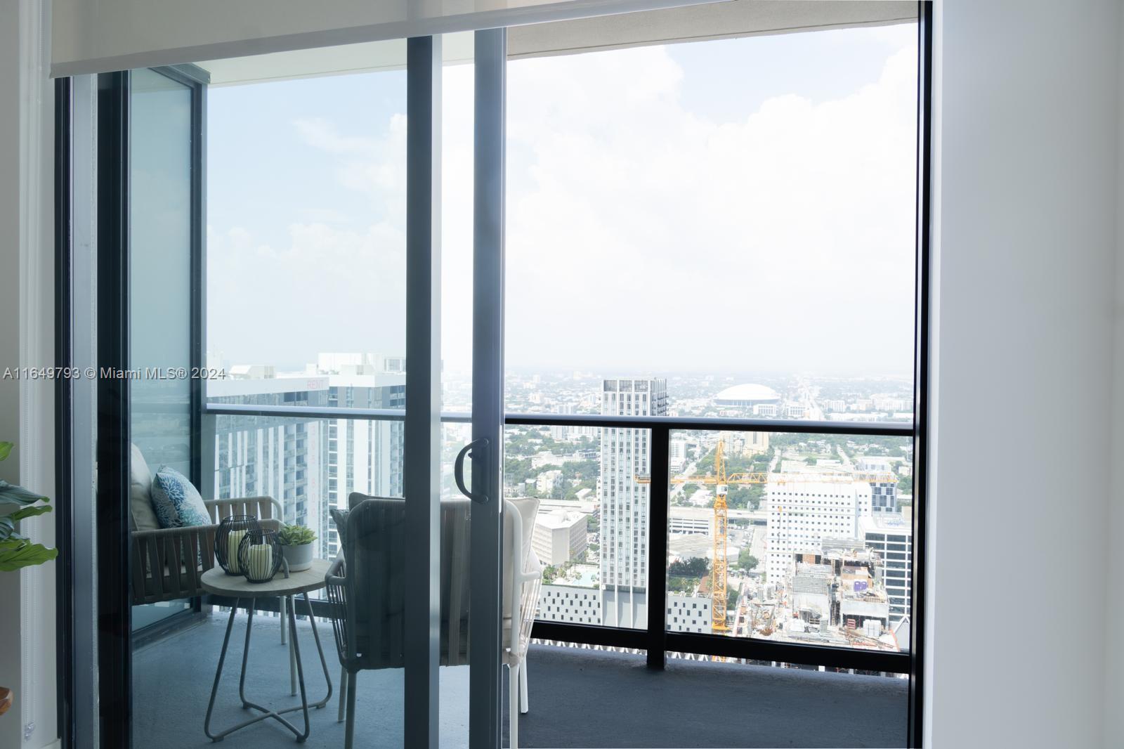 Gale Natiivo - Residential Lease
