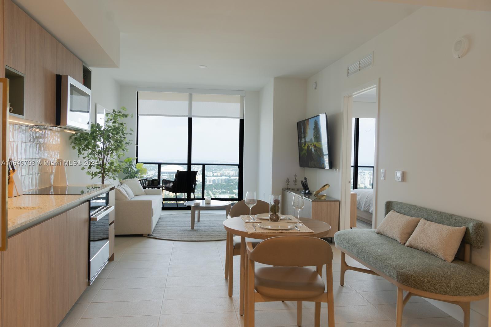 Gale Natiivo - Residential Lease