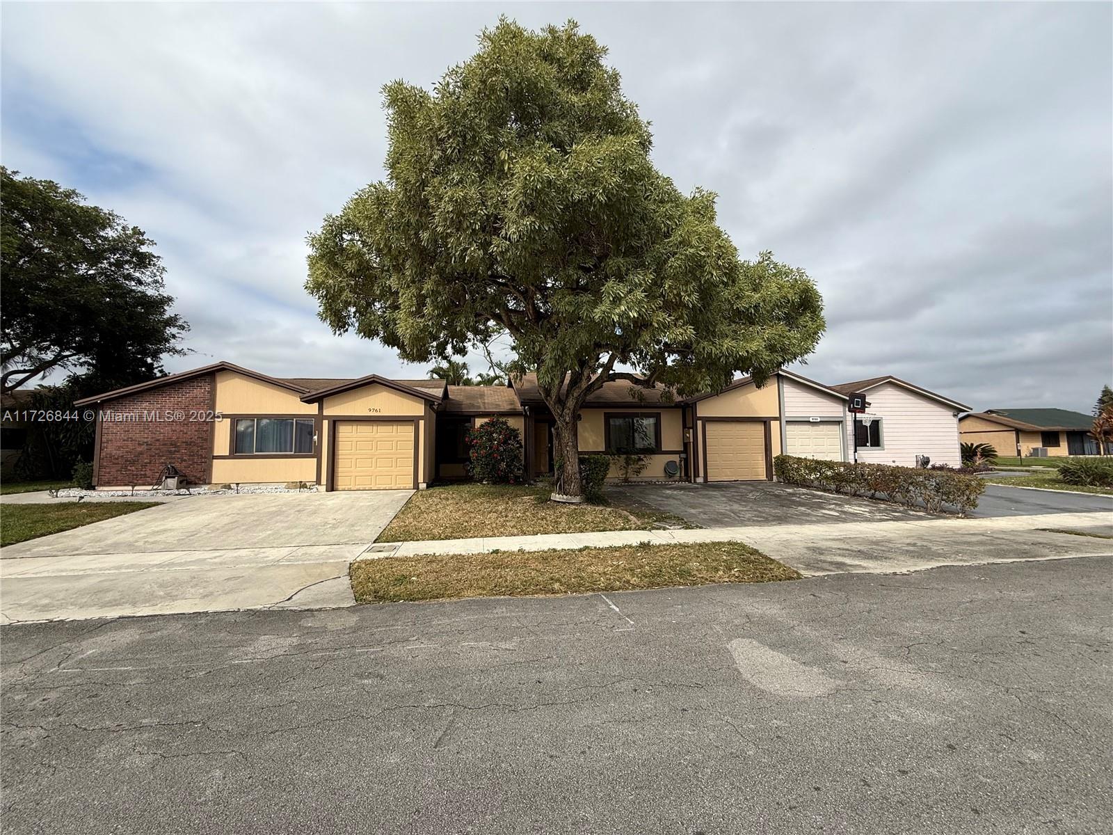 Property for Sale at 9751 W Daffodil Ln, Miramar, Broward County, Florida - Bedrooms: 3 
Bathrooms: 2  - $405,000