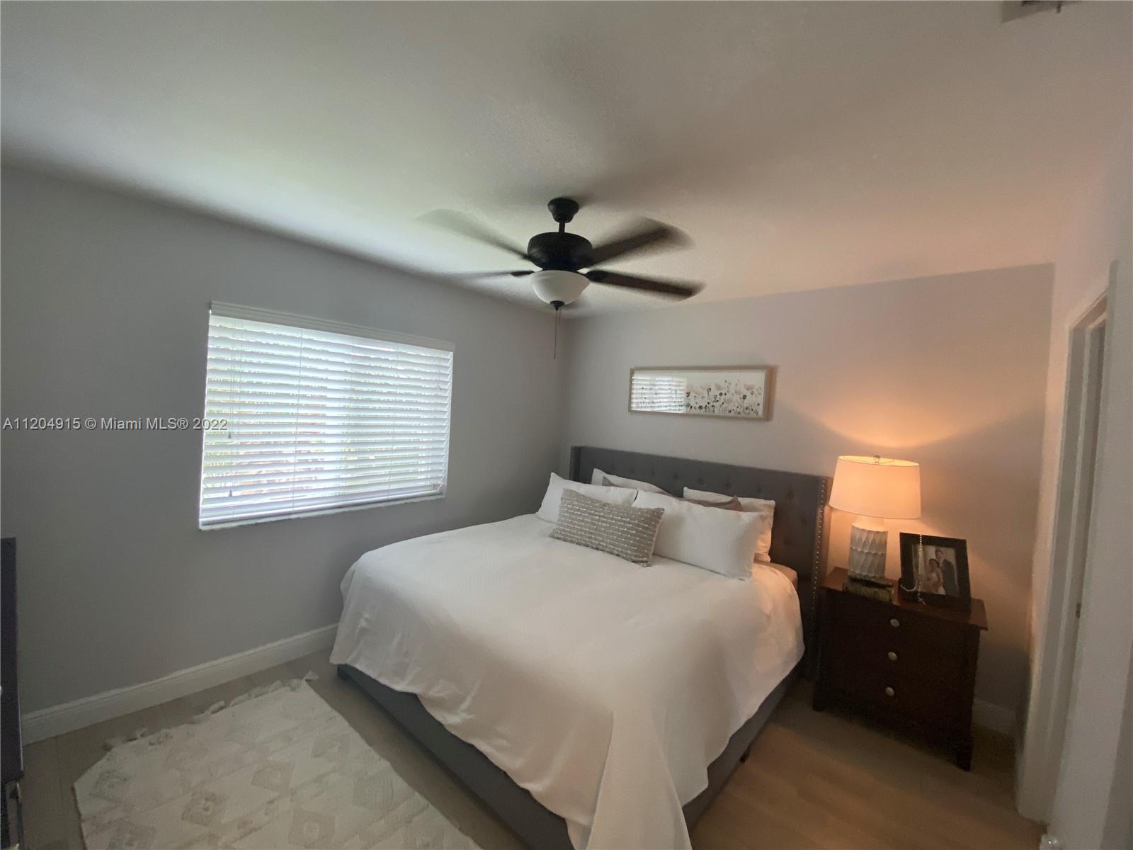 PEMBROKE ISLES 1 - Residential
