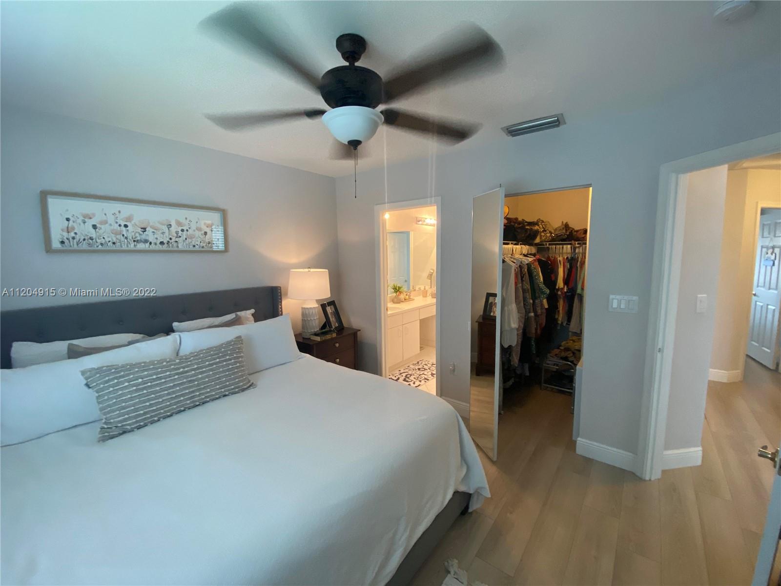 PEMBROKE ISLES 1 - Residential