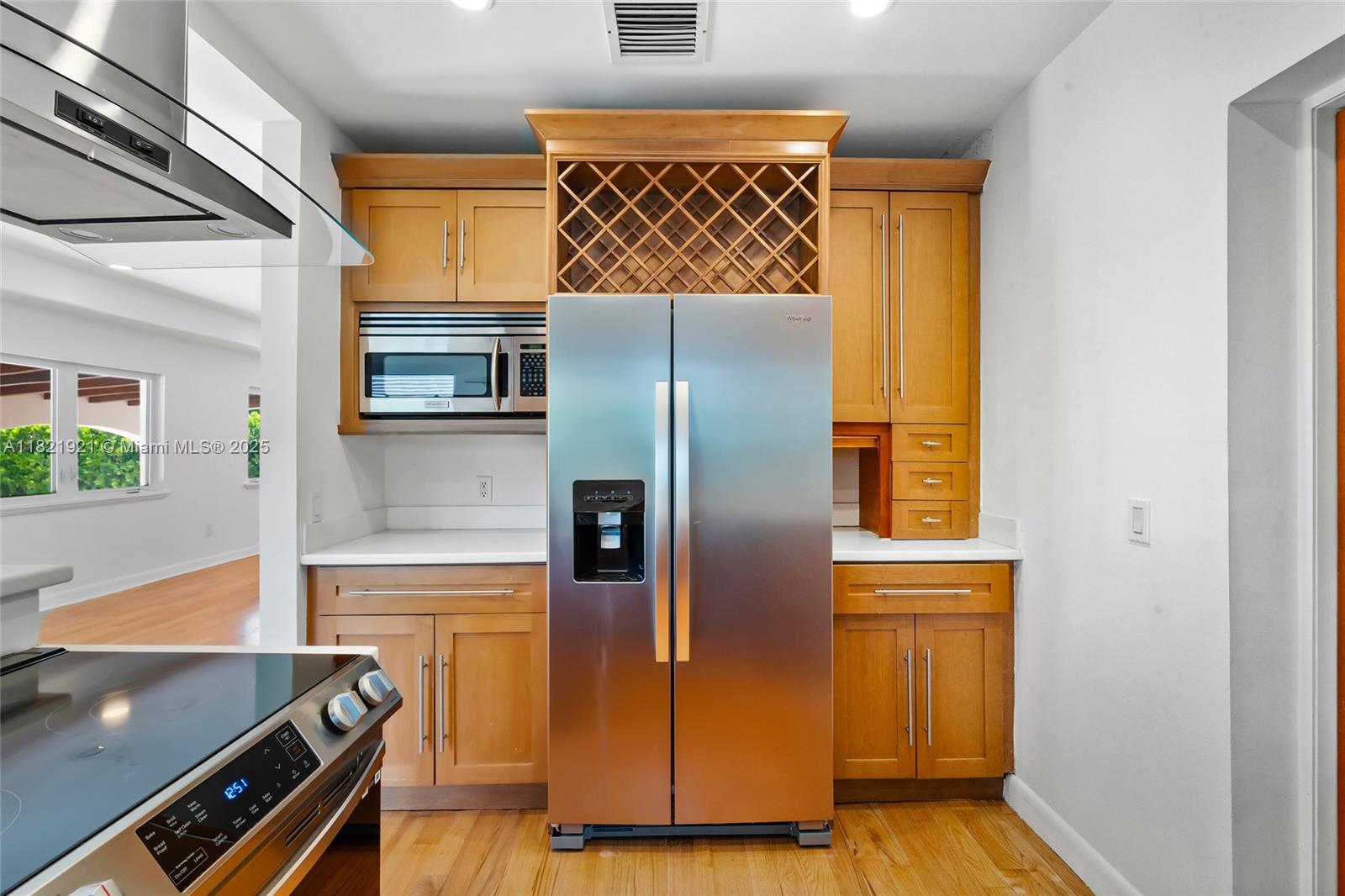 BRICKELL ESTATES - Residential Lease