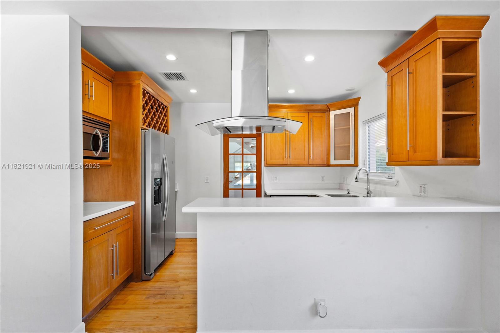 BRICKELL ESTATES - Residential Lease