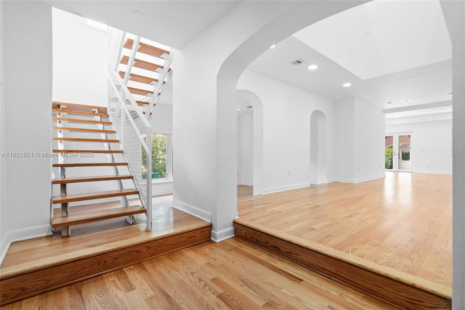 BRICKELL ESTATES - Residential Lease