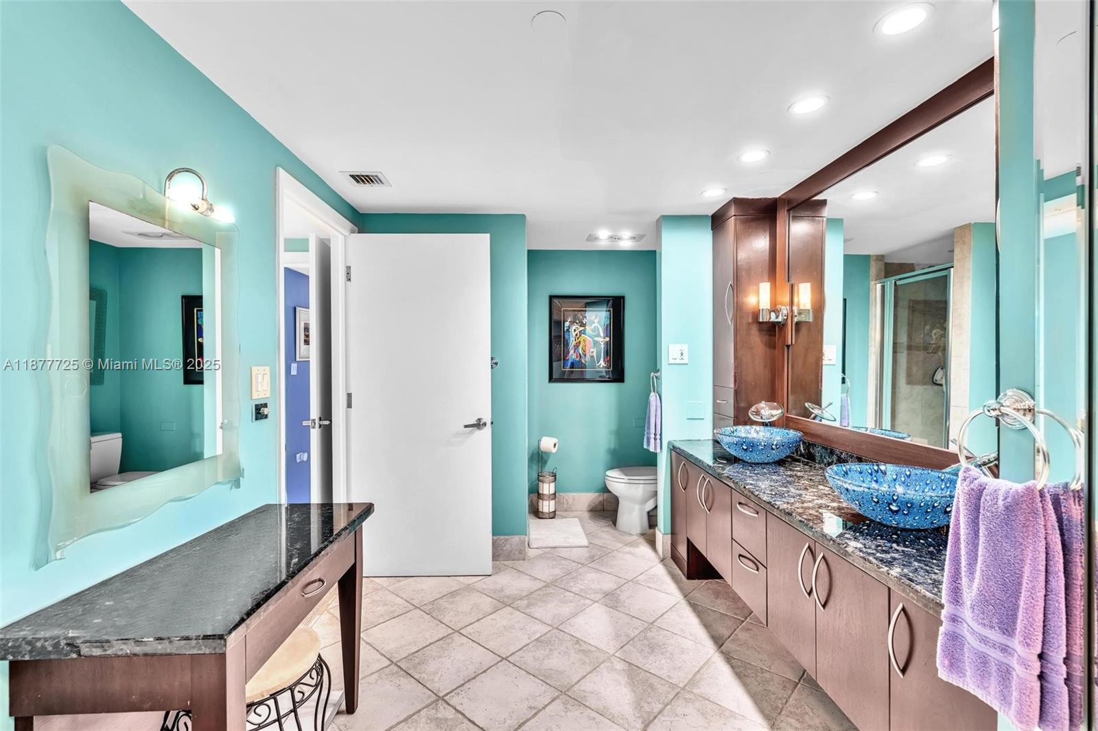 TERRACES NORTH TURNBERRY - Residential