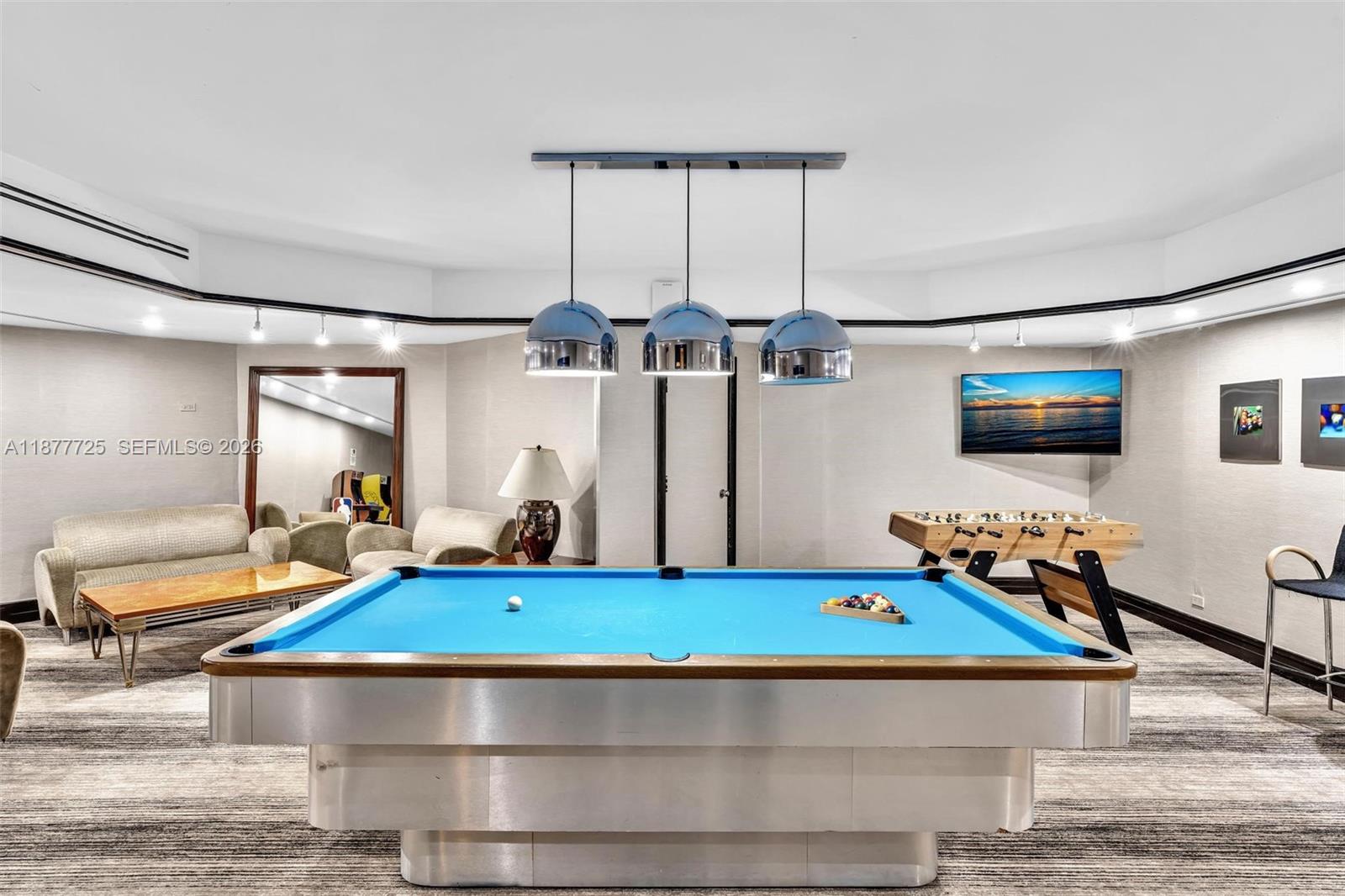 TERRACES NORTH TURNBERRY - Residential