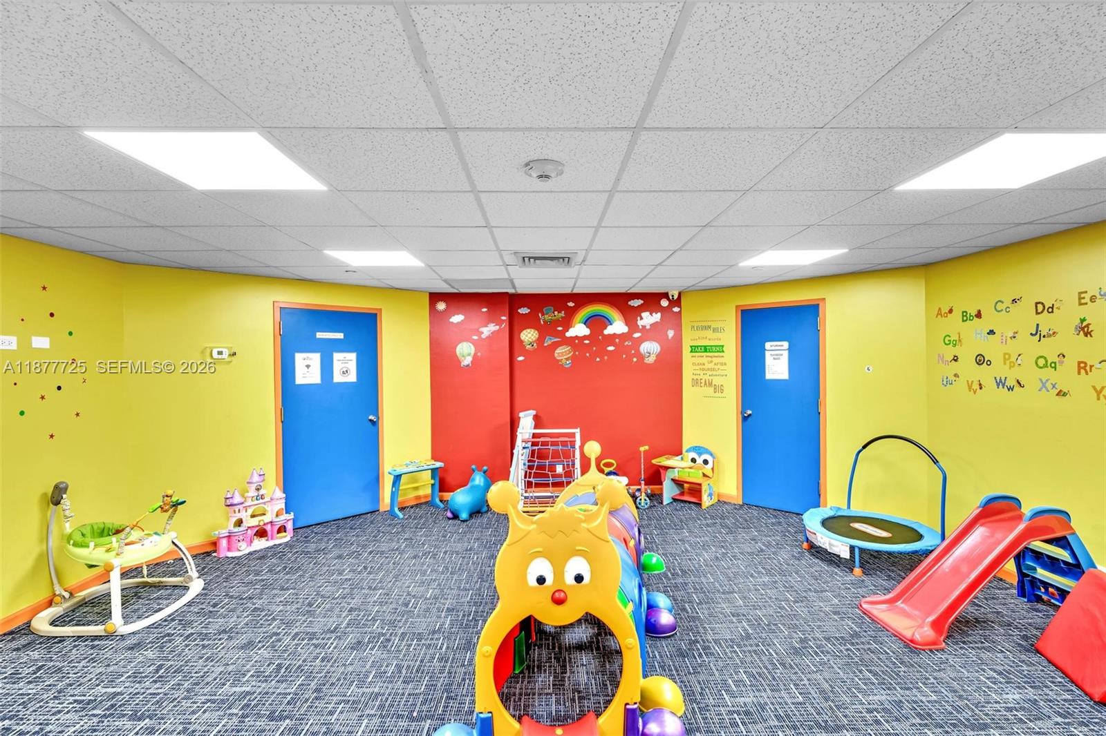 TERRACES NORTH TURNBERRY - Residential