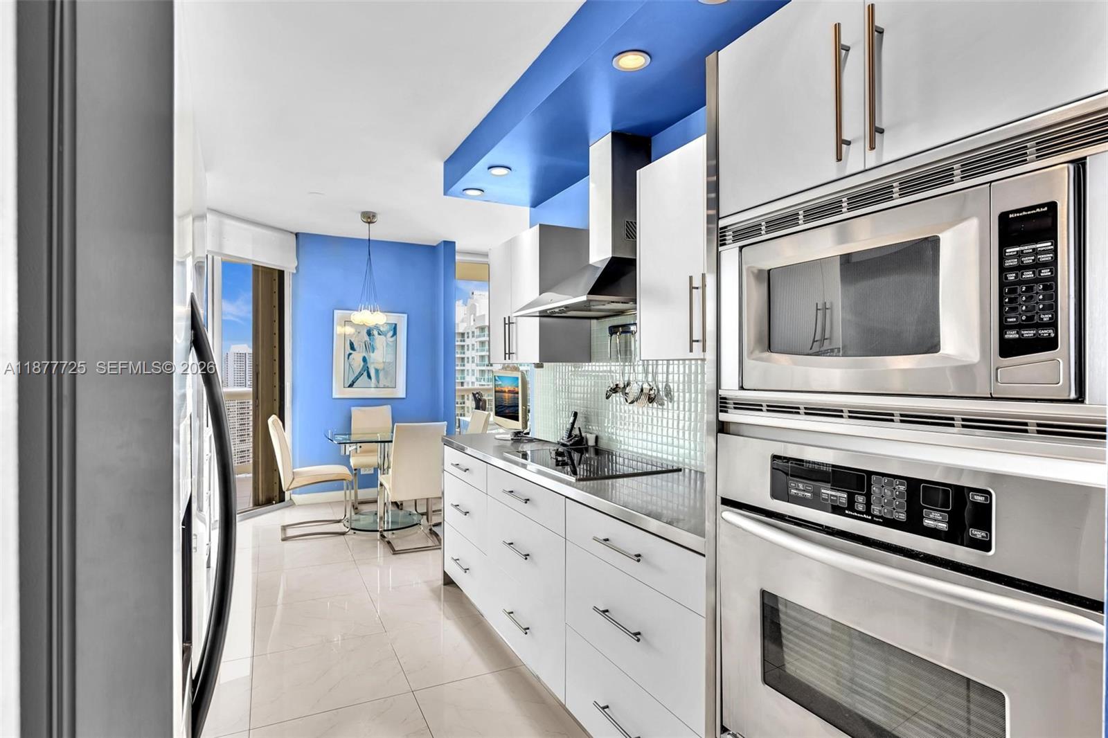 TERRACES NORTH TURNBERRY - Residential