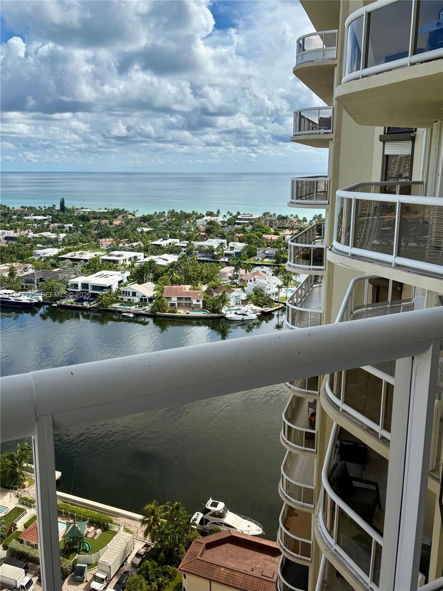 Motivated Seller! Price greatly reduced for quick sale! Bring Best Offer! 13 YEAR SPECIAL ASSESSMENT (30K) PAID IN FULL! Owner must relocate. Move-in ready. Unit is available with  furniture if desired. Must see! Immaculate & striking designer unit boasts sweeping ocean and city views. 26th floor, 1500 sq.ft., 2/2 split plan, features porcelain floors throughout. Sleek euro style kitchen w/stainless counters and breakfast area. Spacious Living room w/separate formal Dining room. Built in closets. Full size washer and dryer. Large Master bathroom featuring enormous whirlpool bath and separate walk-in shower. Hurricane shutters. Building amenities include Café, Swimming Pool, Gym, Spa, Tennis and racquet ball courts, Kids Playroom, Billiard room, Library, Gorgeous Party room and more. Located on the Aventura circle near Turnberry Golf course, Aventura Mall, Dining, Entertainment, Gulfstream Park Casino and Schools.