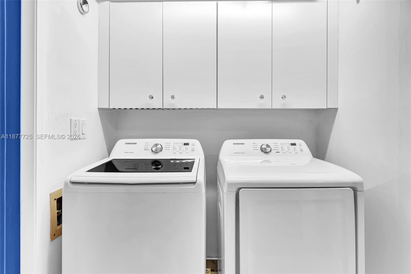 TERRACES NORTH TURNBERRY - Residential