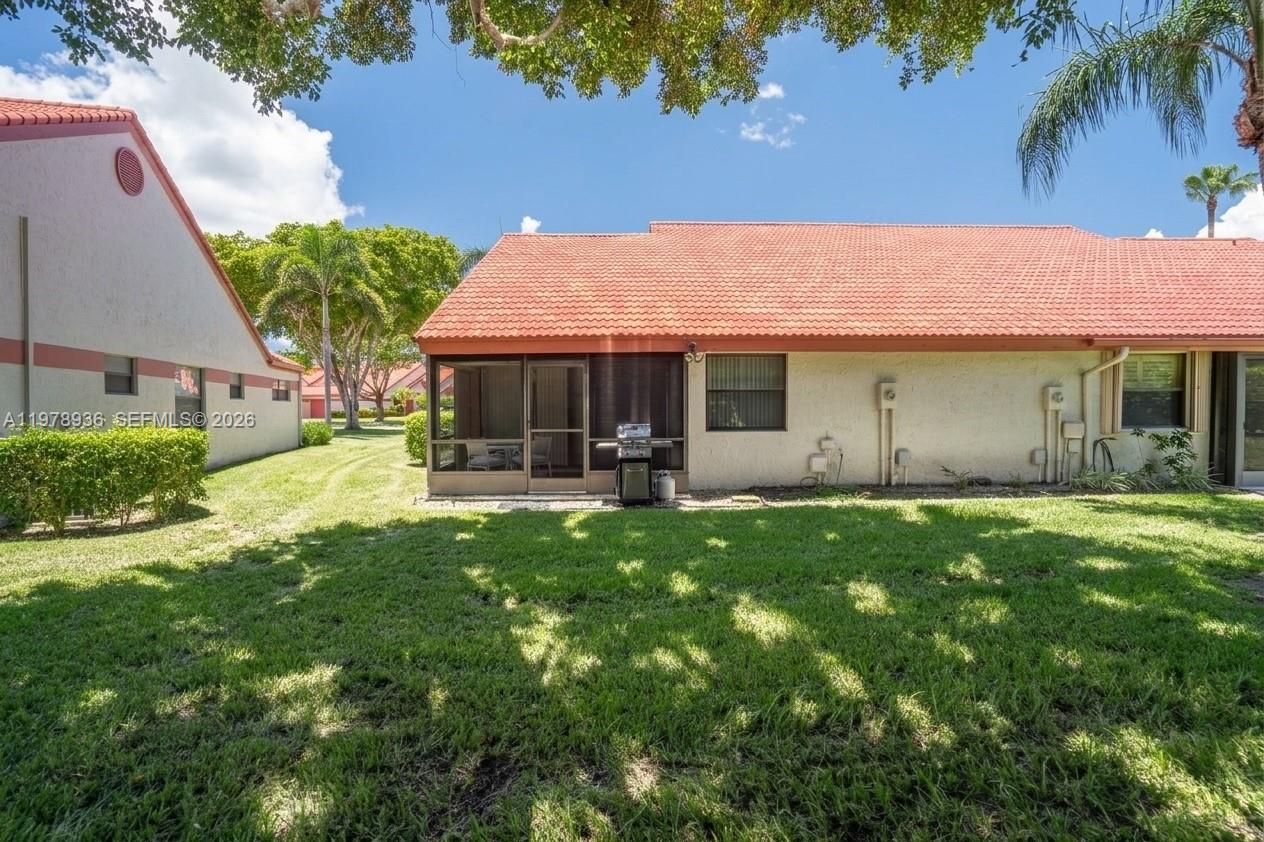 LEXINGTON CLUB - Residential