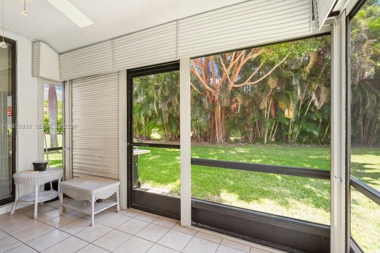 LEXINGTON CLUB - Residential