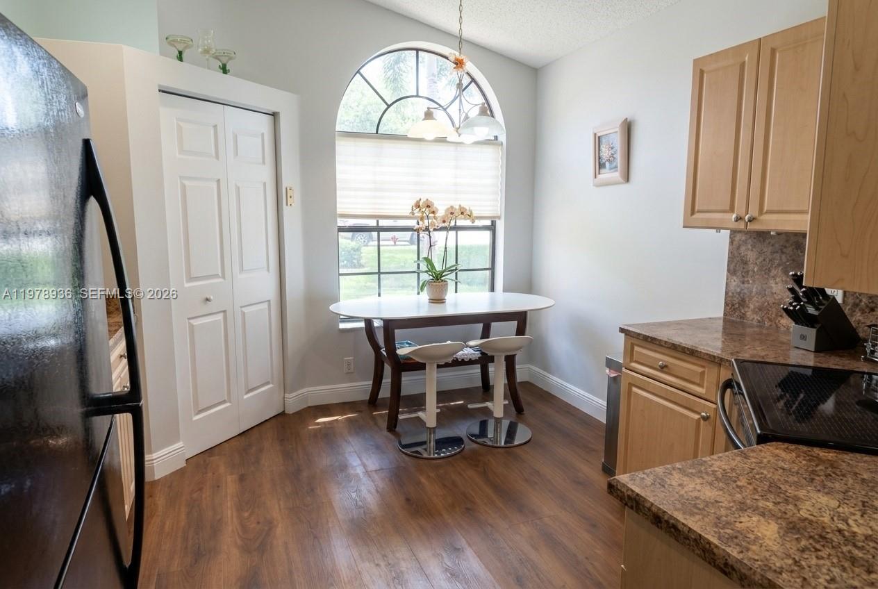 LEXINGTON CLUB - Residential