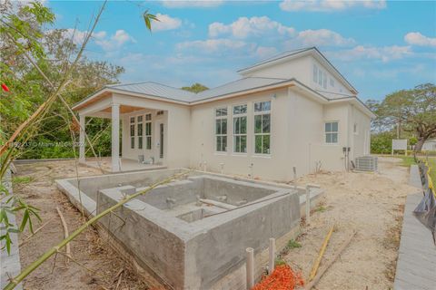 A home in New Smyrna Beach