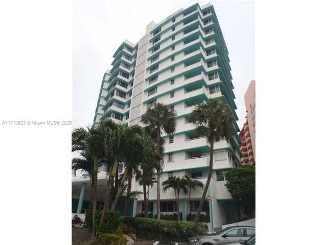 IMPERIAL HOUSE - Residential