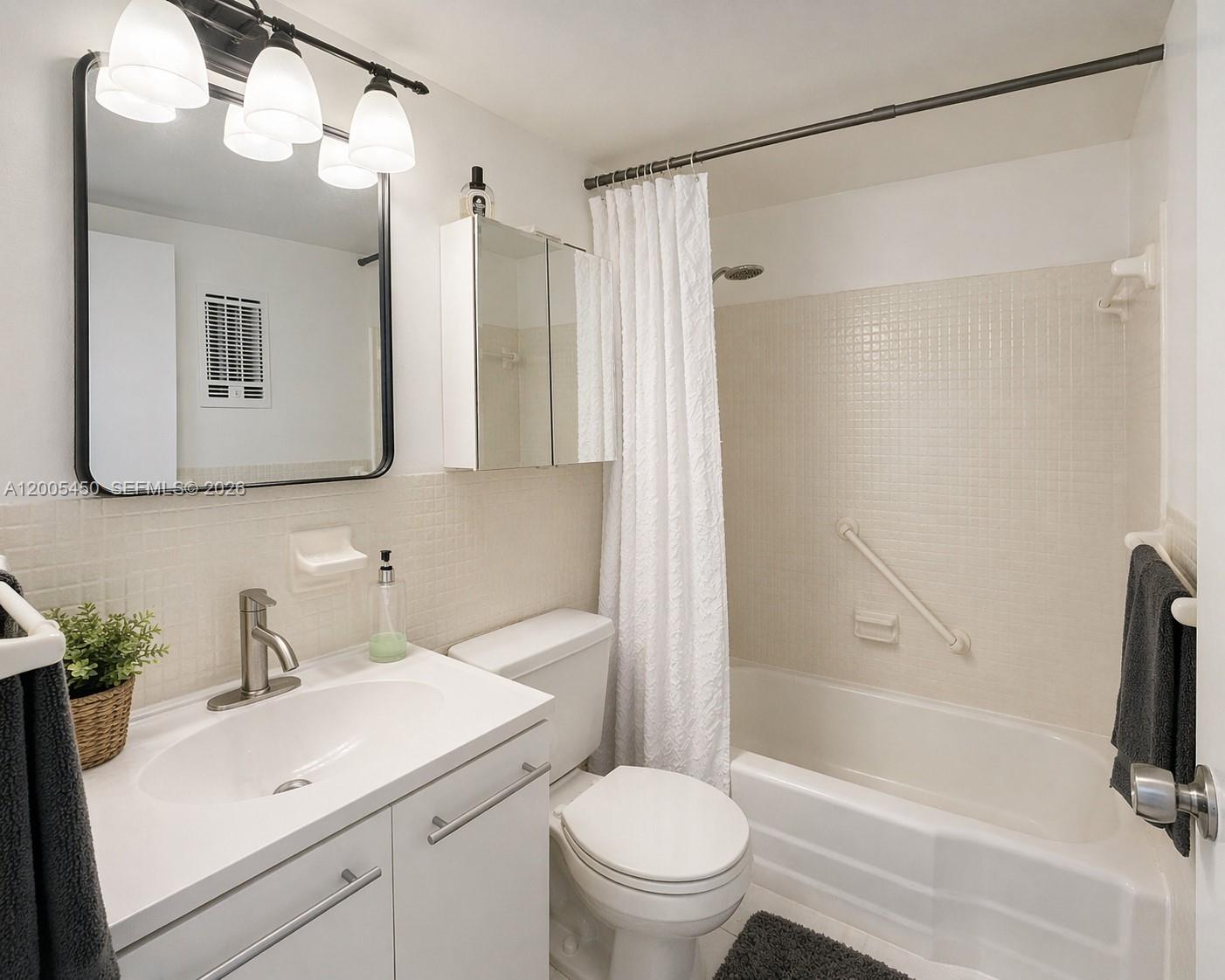 TAROMINA APTS CO-OP - Residential