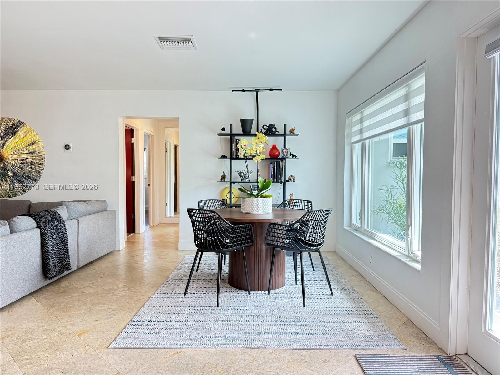 BEAU RIVAGE - Residential