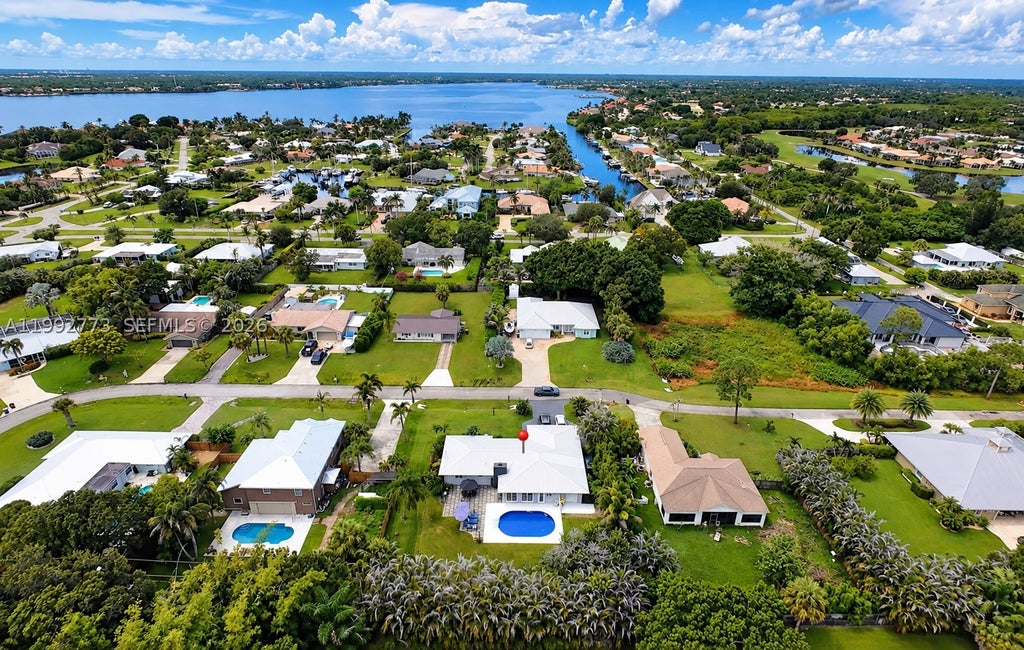 Photo of 2497 NW South Manor Ave, Stuart, FL 34994 (MLS # A11992773)