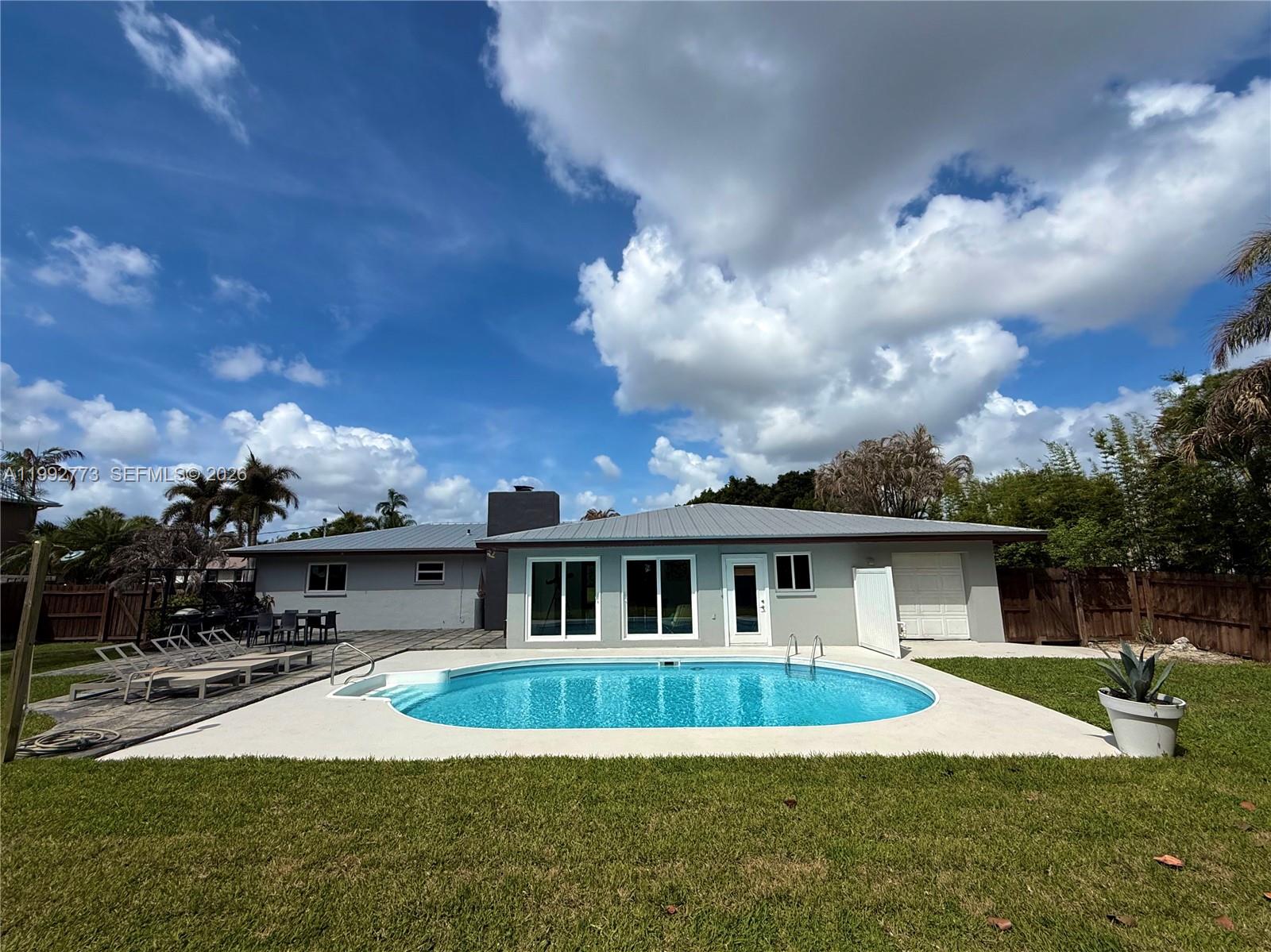 BEAU RIVAGE - Residential