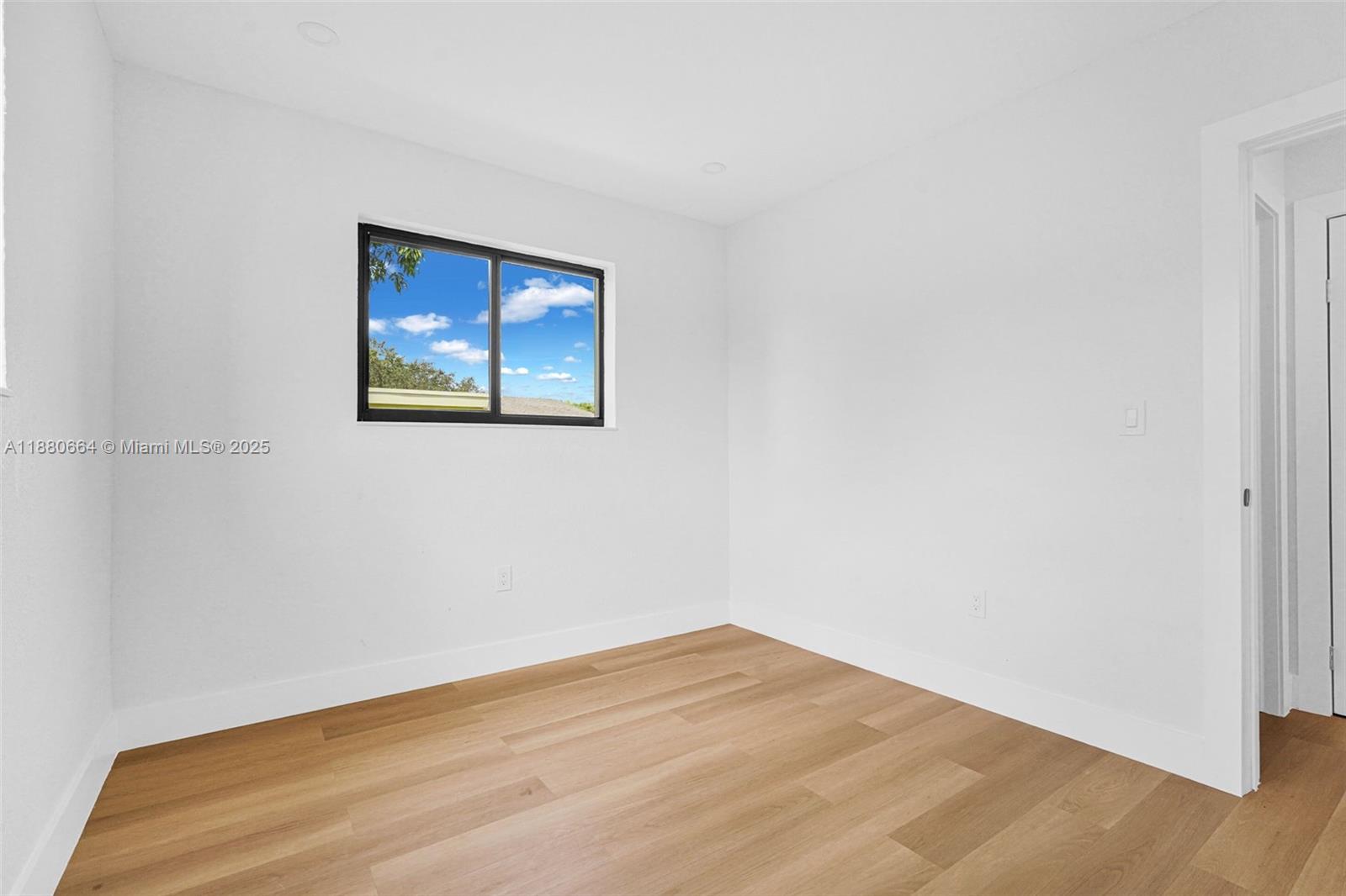 BELL GARDENS - Residential