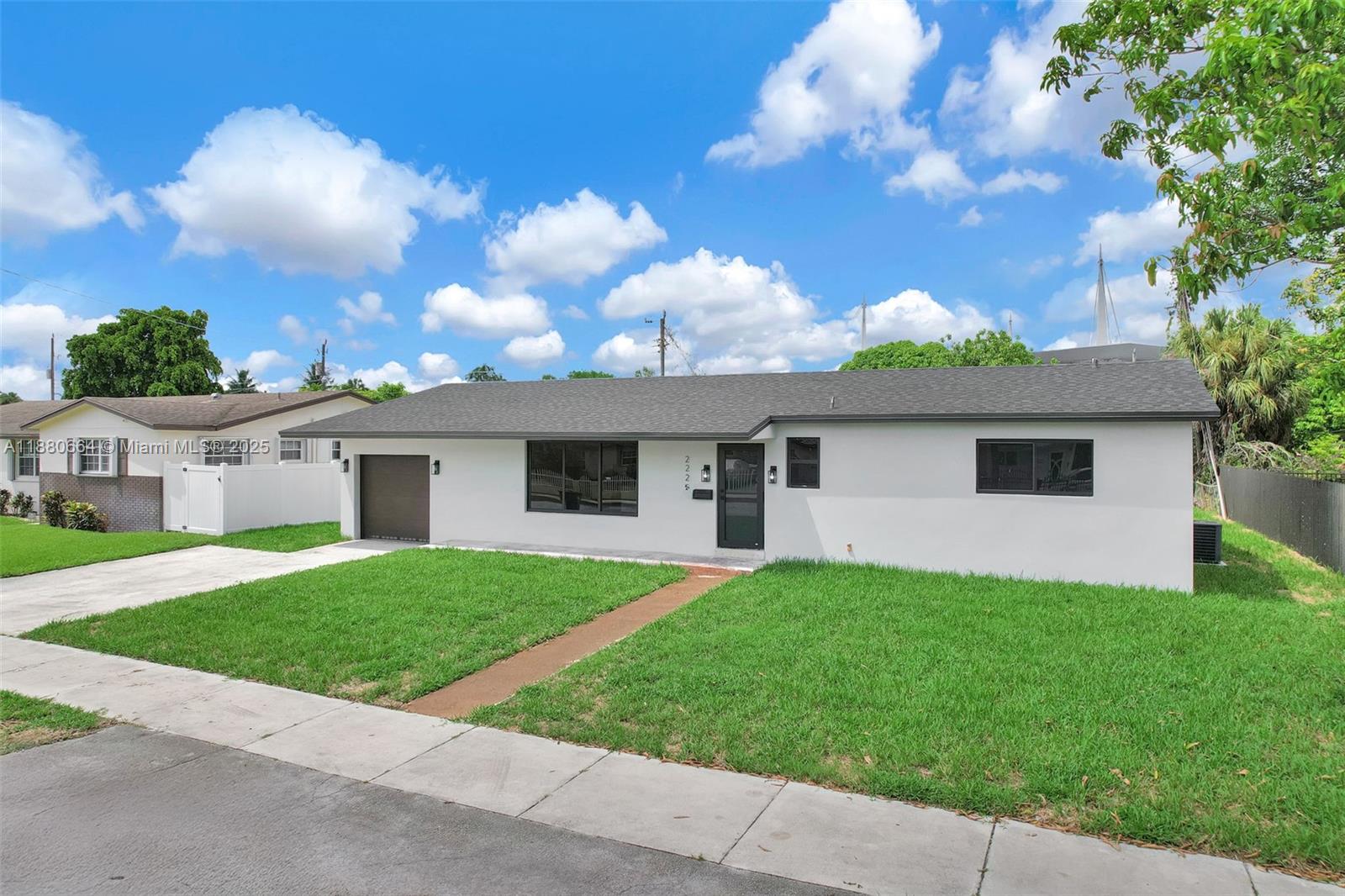 BELL GARDENS - Residential