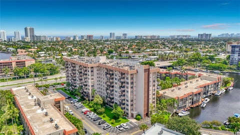 Photo of 777 S Federal Hwy #RP615, Pompano Beach, FL 33062 (MLS # A12108109)