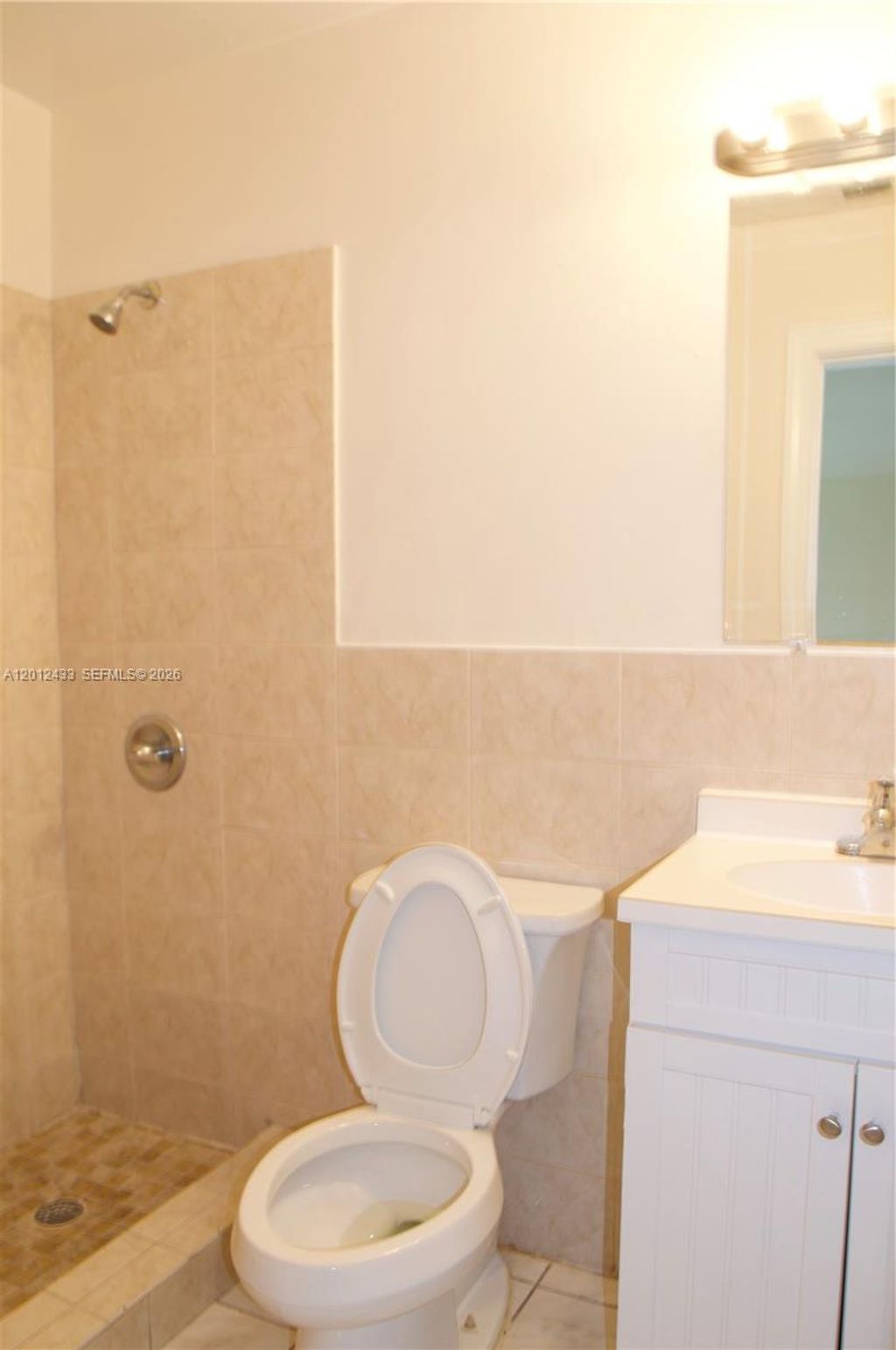 Photo of 701 SW 15th Ave #1, Fort Lauderdale, FL 33312 (MLS # A12012433)