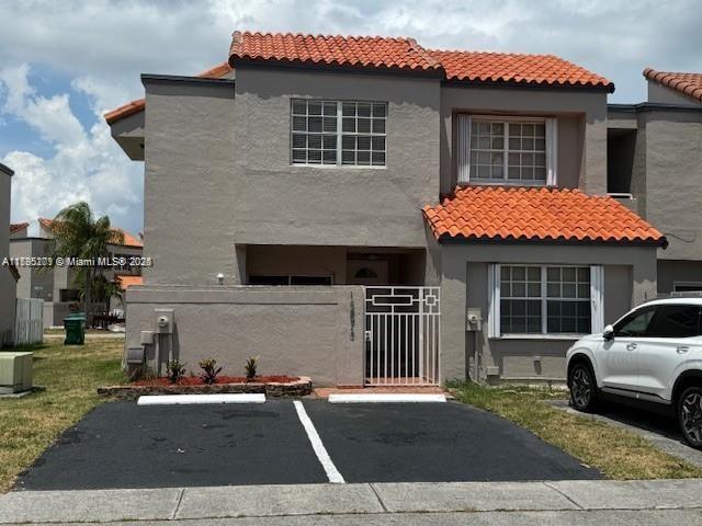 Rental Property at 12873 Sw 64th Ln 12873, Miami, Broward County, Florida - Bedrooms: 3 
Bathrooms: 3  - $3,000 MO.