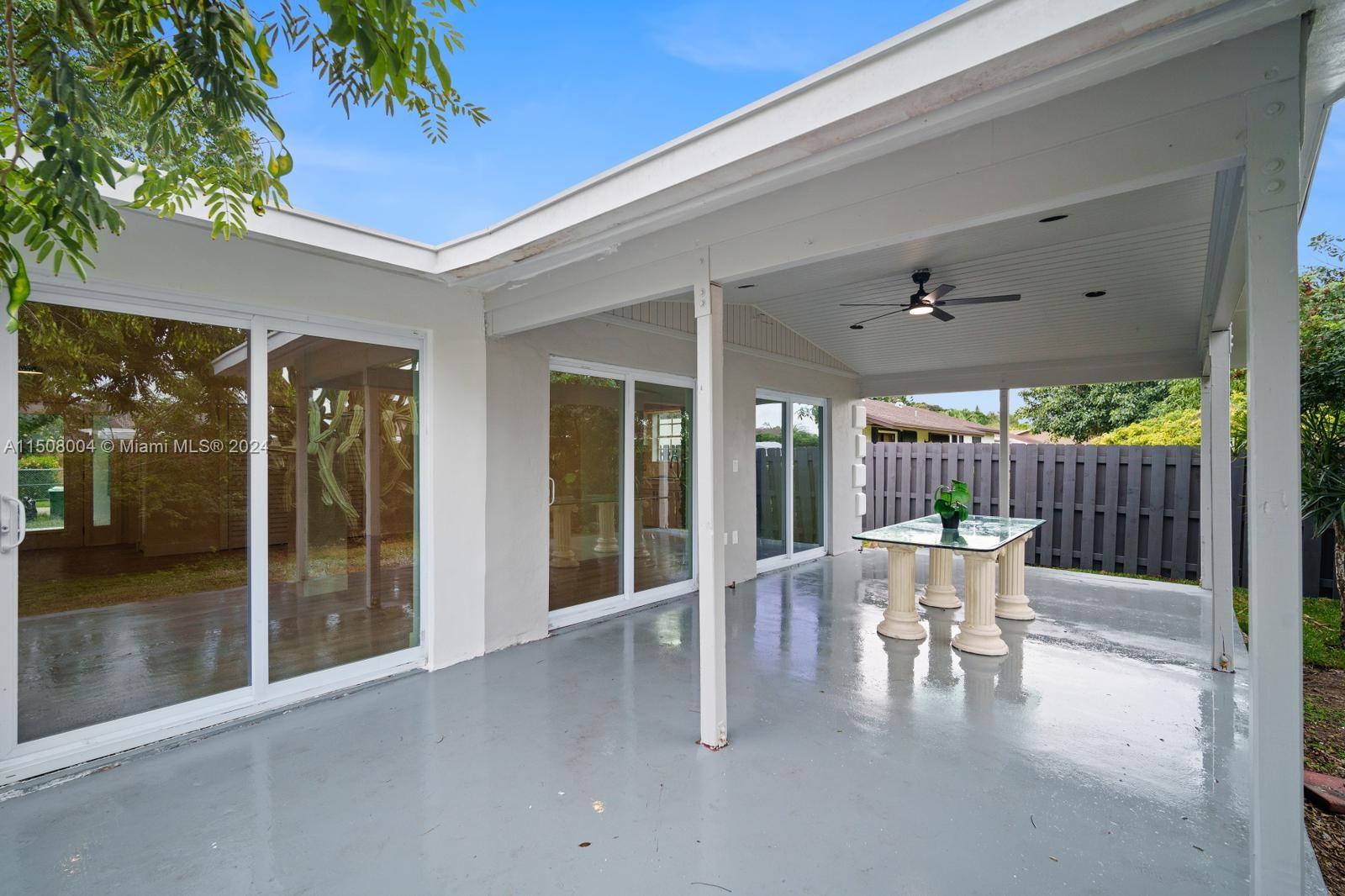 MEADOW WOOD MANOR SEC 7 - Residential