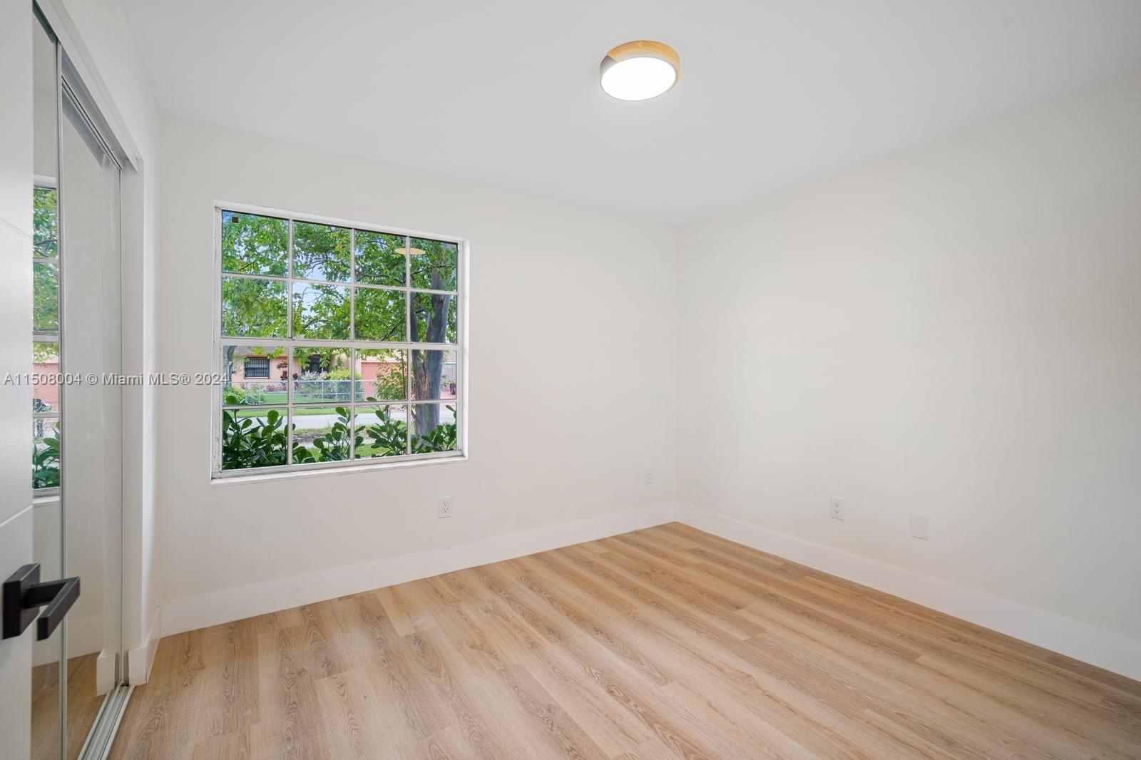 MEADOW WOOD MANOR SEC 7 - Residential