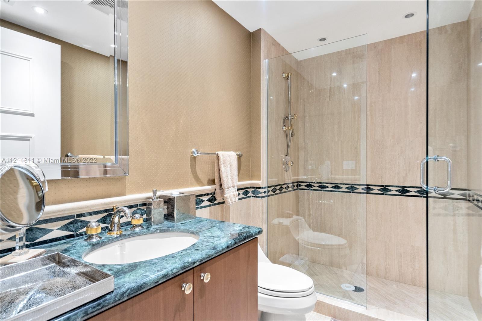 BELLINI CONDO - Residential