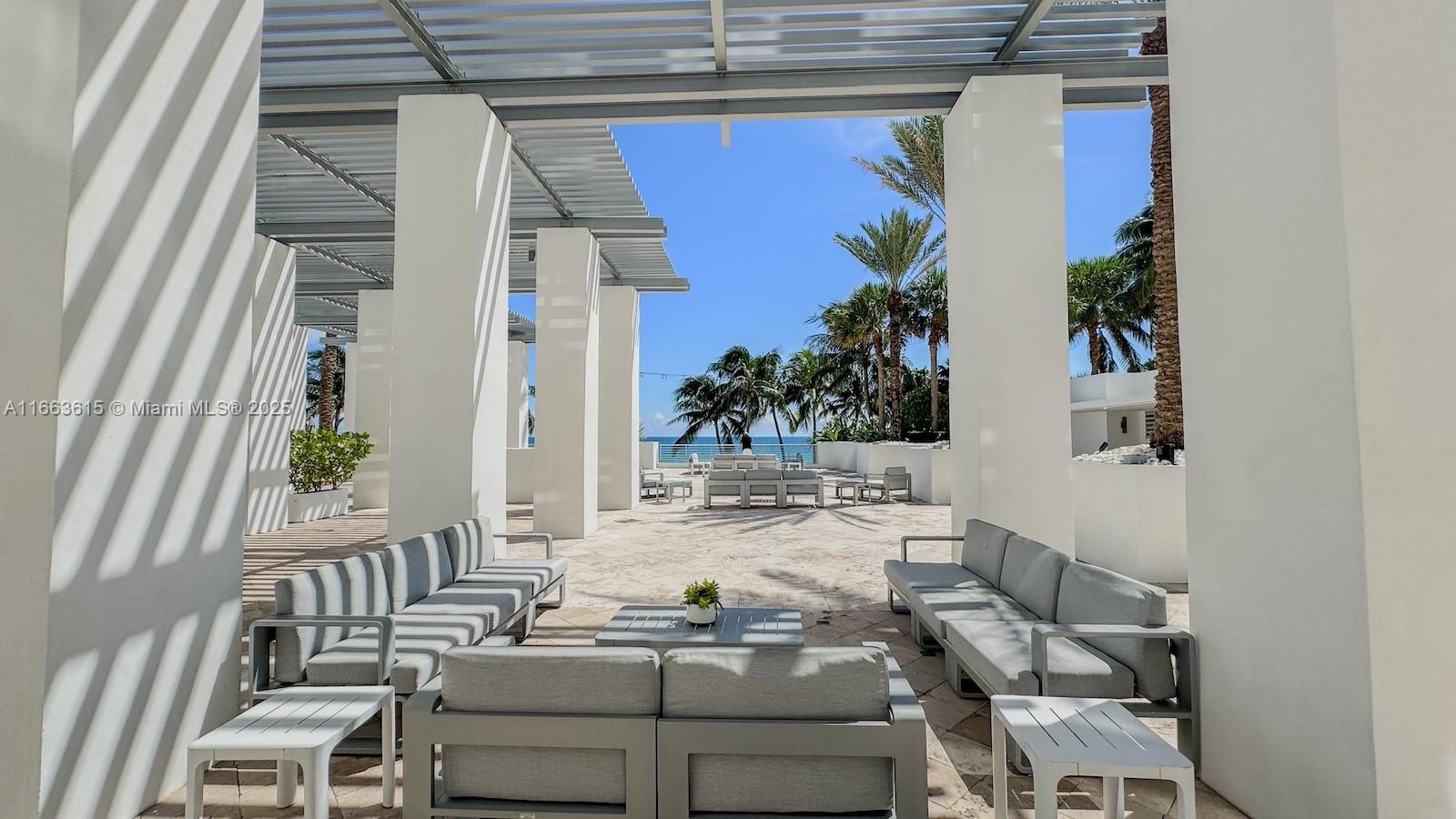 DIPLOMAT OCEANFRONT RESID - Residential