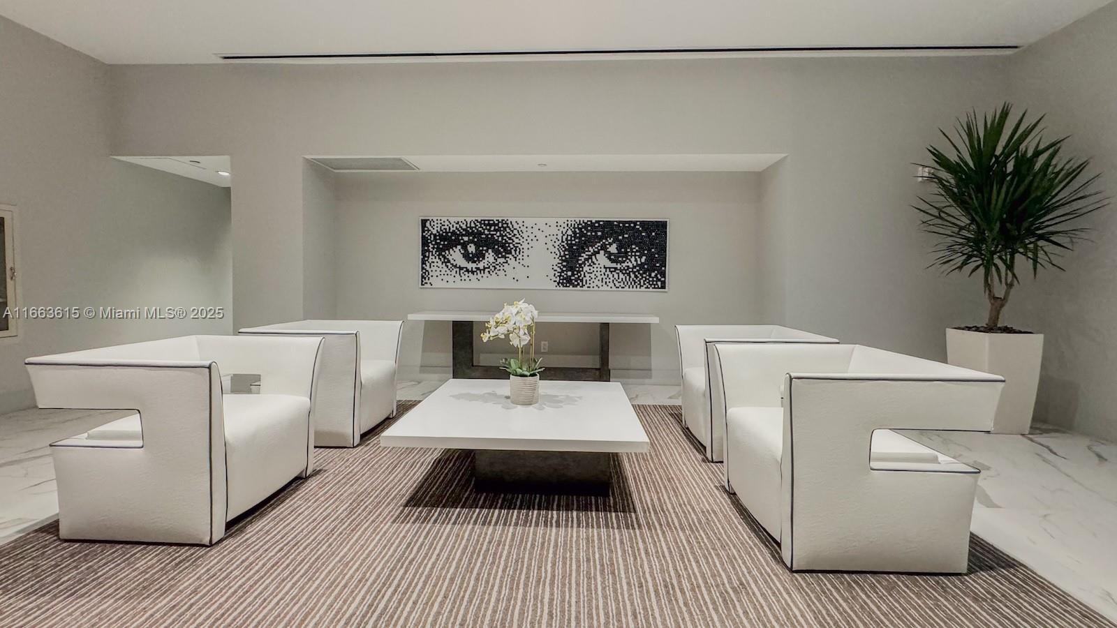 DIPLOMAT OCEANFRONT RESID - Residential