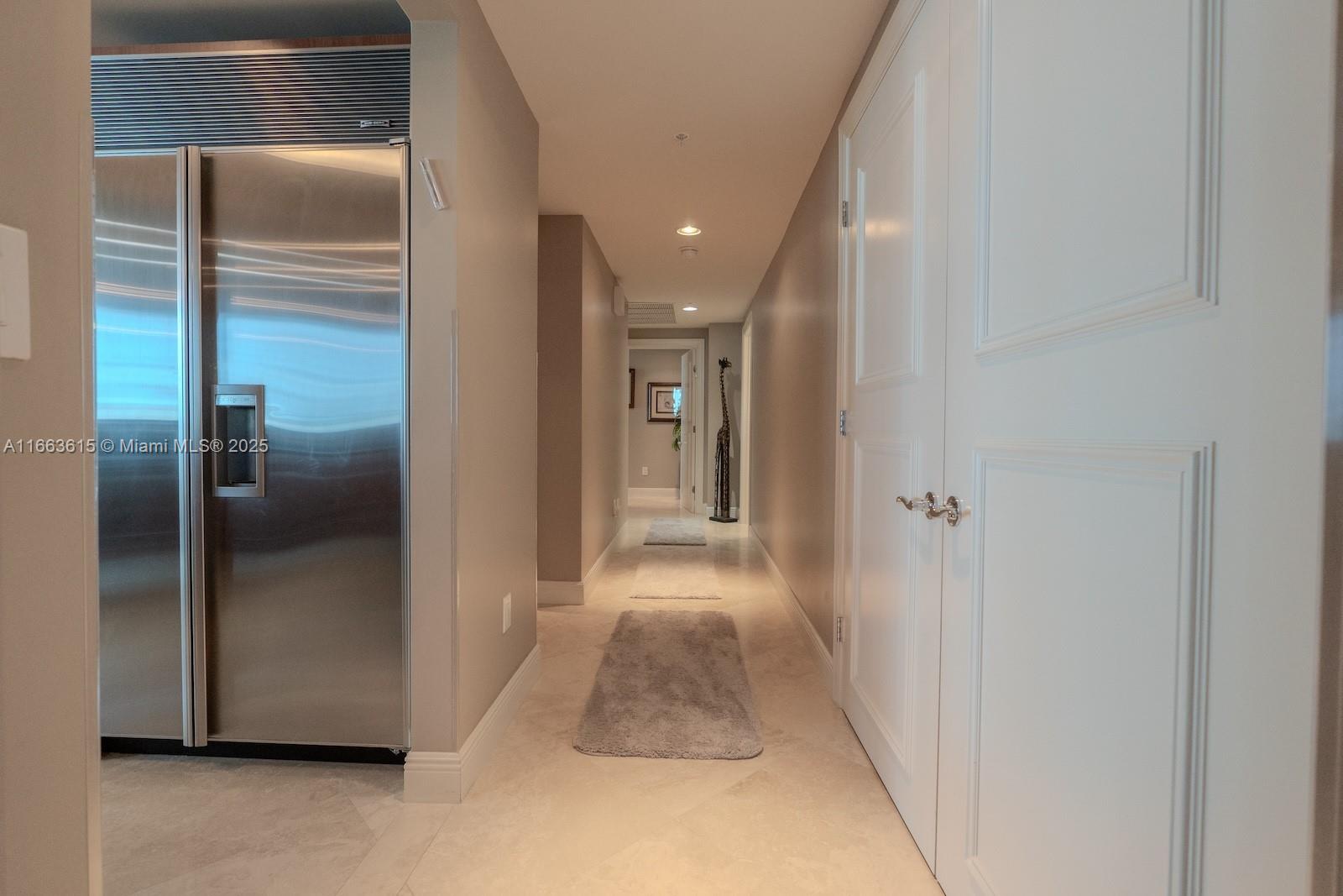 DIPLOMAT OCEANFRONT RESID - Residential