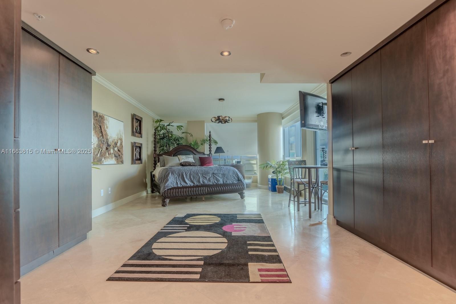 DIPLOMAT OCEANFRONT RESID - Residential