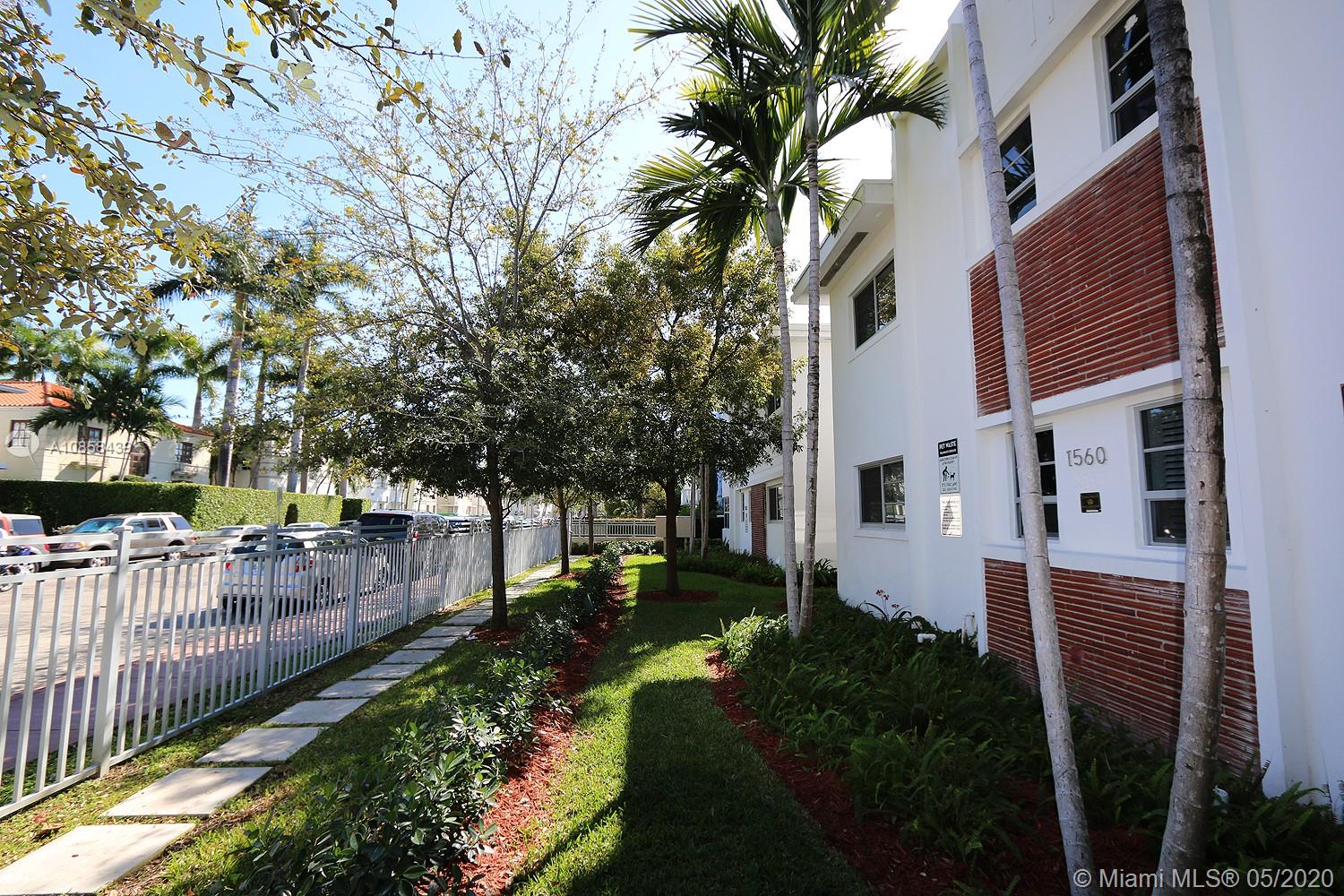 ETRURIA CONDO - Residential Lease