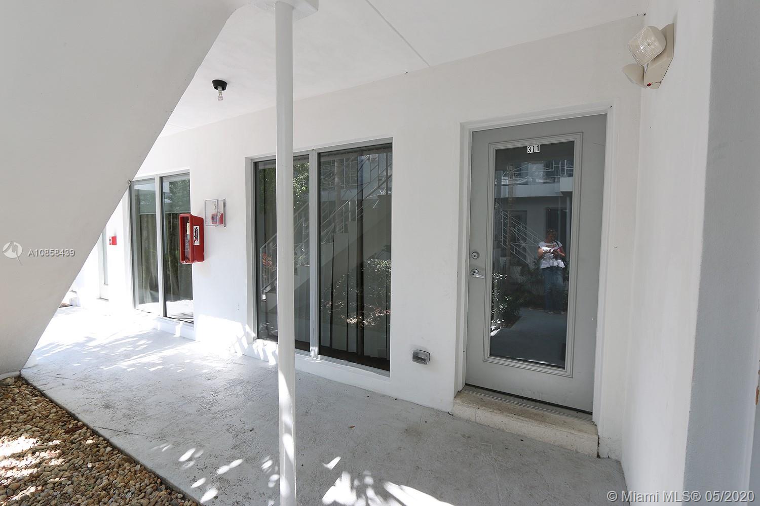 ETRURIA CONDO - Residential Lease