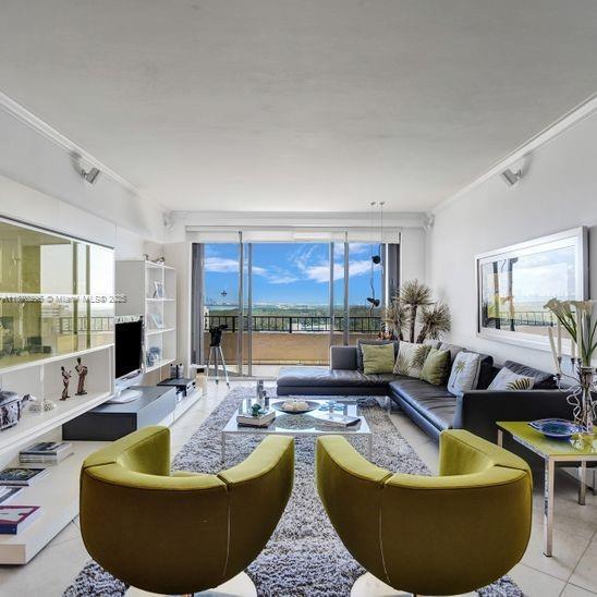 View of water and Miami Skyline. This apartment is located in the Key Colony Condominium resort, which offers direct beach access and lots of amenities, such as several pools, tennis courts, an exercise room, a dog park, a children's playground, security at the lobby, and much more. This spacious 3-bedroom 3-bath has a lot of sunlight, is comfortable, and is wonderful for entertaining. Great opportunity to live in Key Biscayne and own a piece of Paradise.